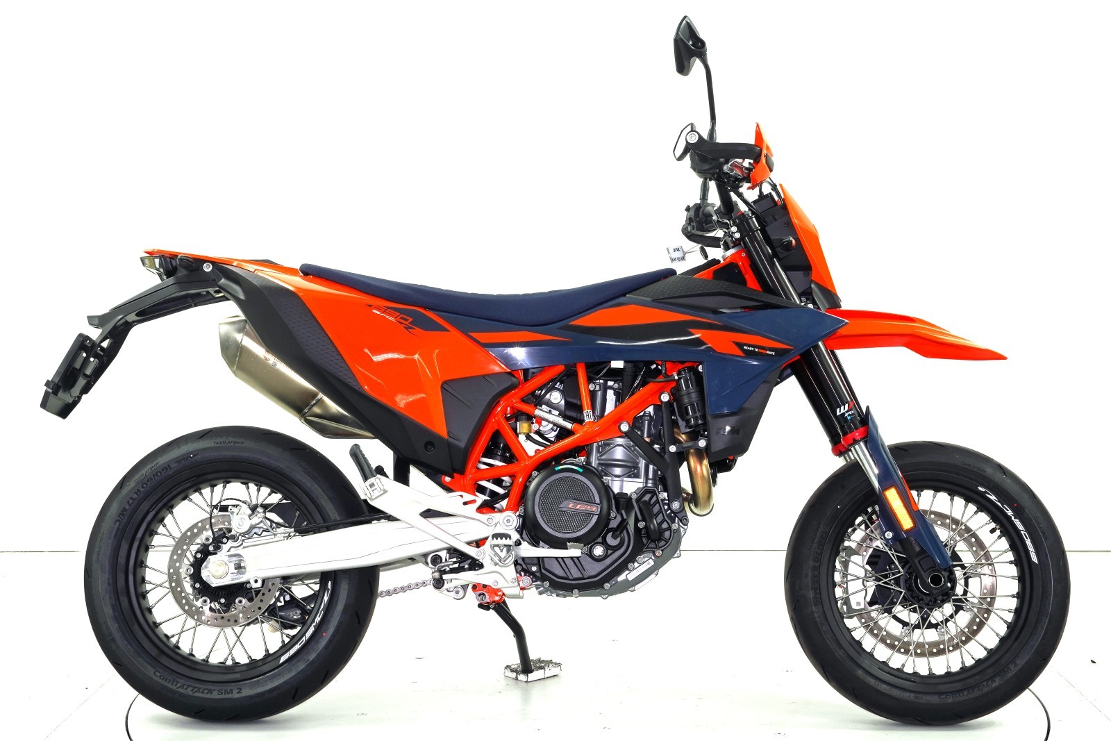 KTM 690 SMC R ABS-image-3