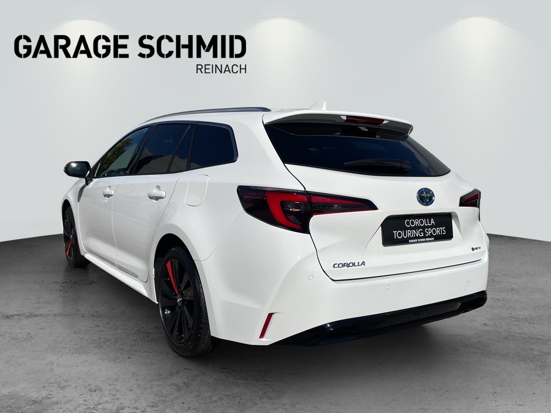 TOYOTA Corolla Touring Sports 2.0 HSD Swiss Edition-image-4
