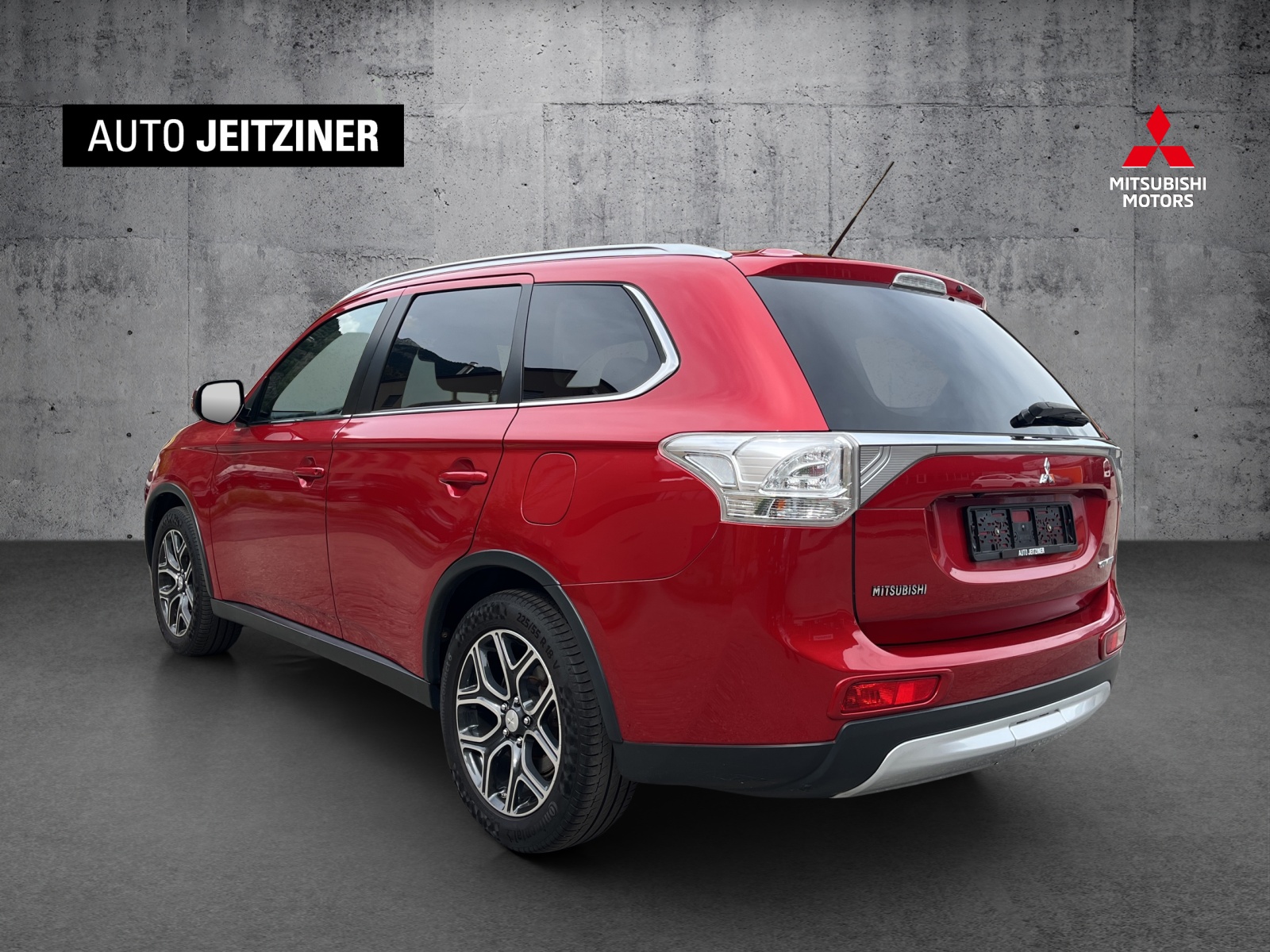 MITSUBISHI Outlander 2.2 DID Navigator Safety 4WD Automatic-showroom-element-1