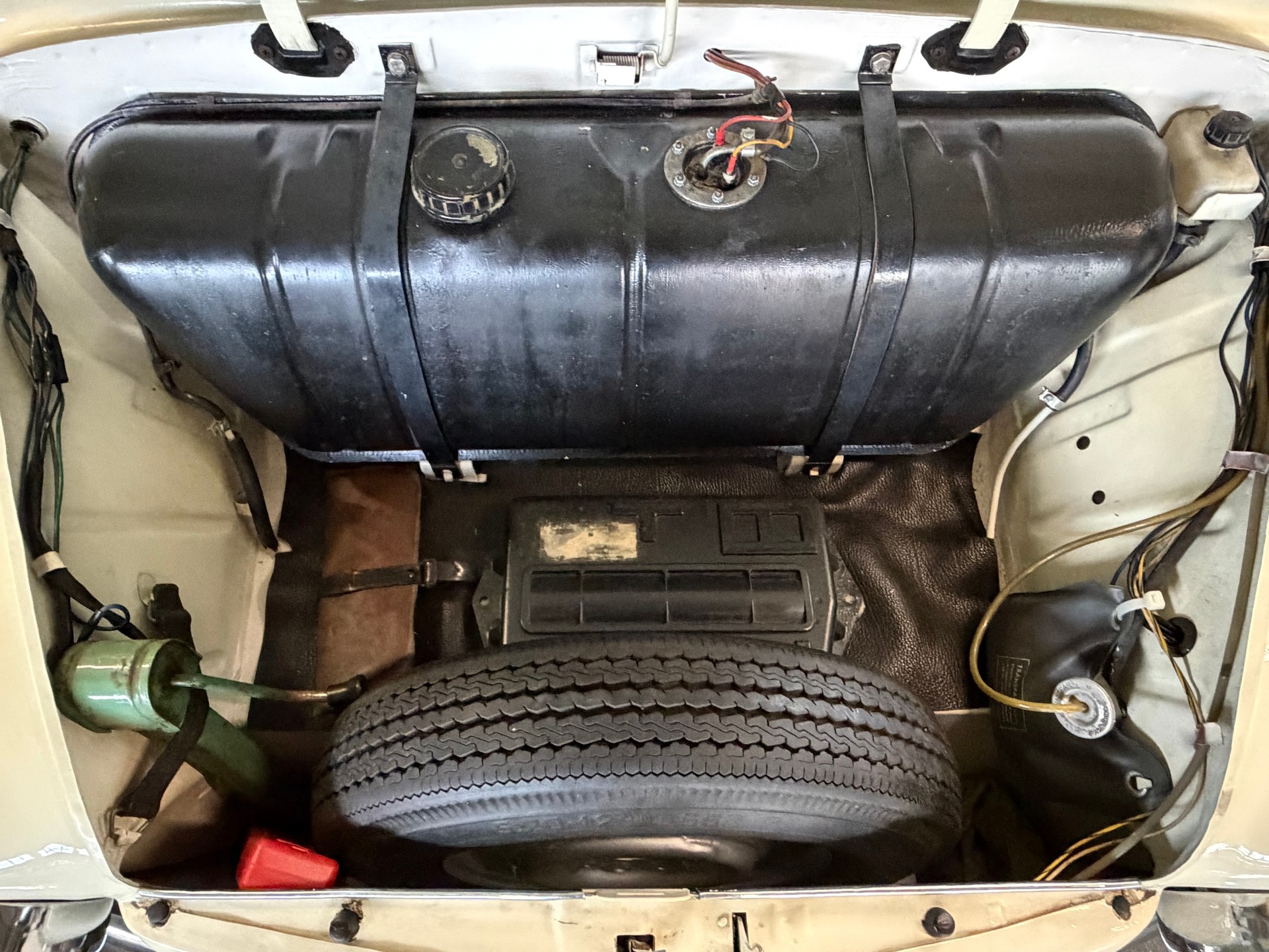 FIAT 600-image-8