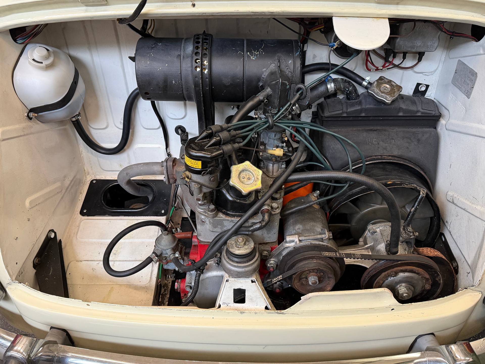 FIAT 600-image-7