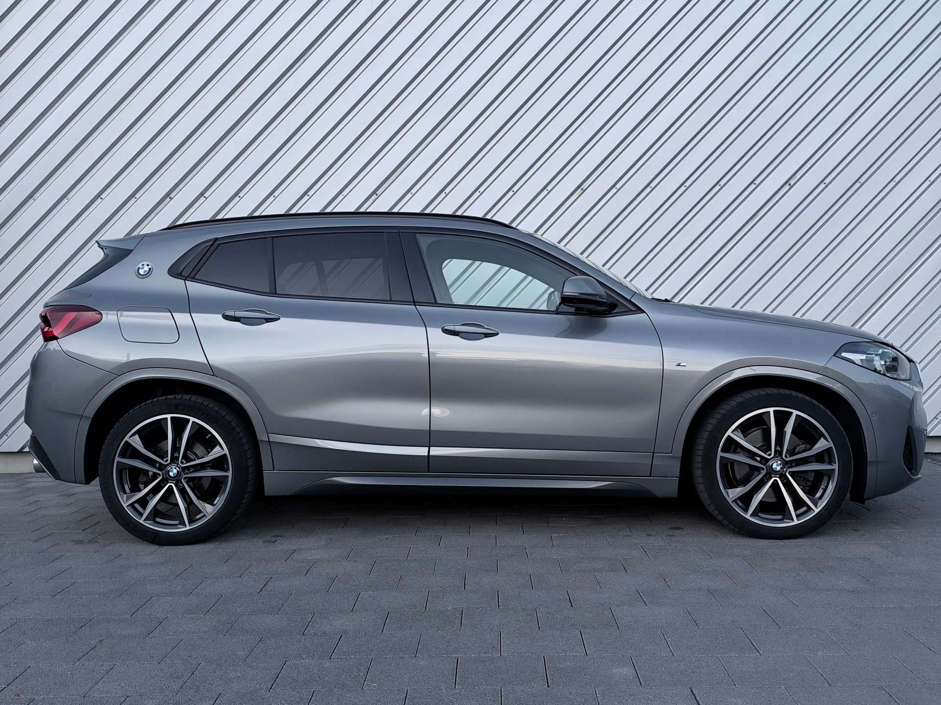 BMW X2 xDrive 20d M Sport Steptronic-showroom-element-1