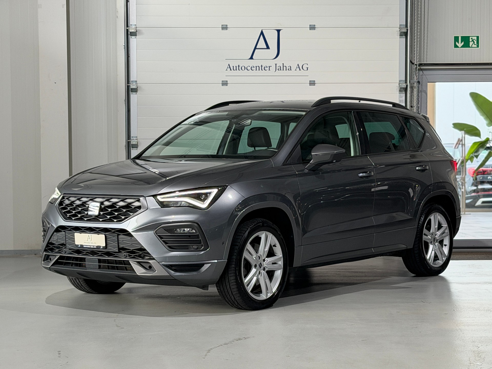 SEAT Ateca 2.0 TSI Hola FR 4Drive DSG (CH) AHK 1.9T-showroom-element-2