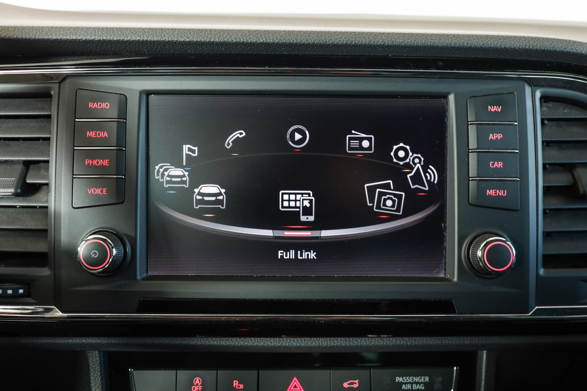 SEAT Ateca 2.0 TDI CR Xcellence 4Drive • Golden Cognac • Attelage • Full LED-image-15