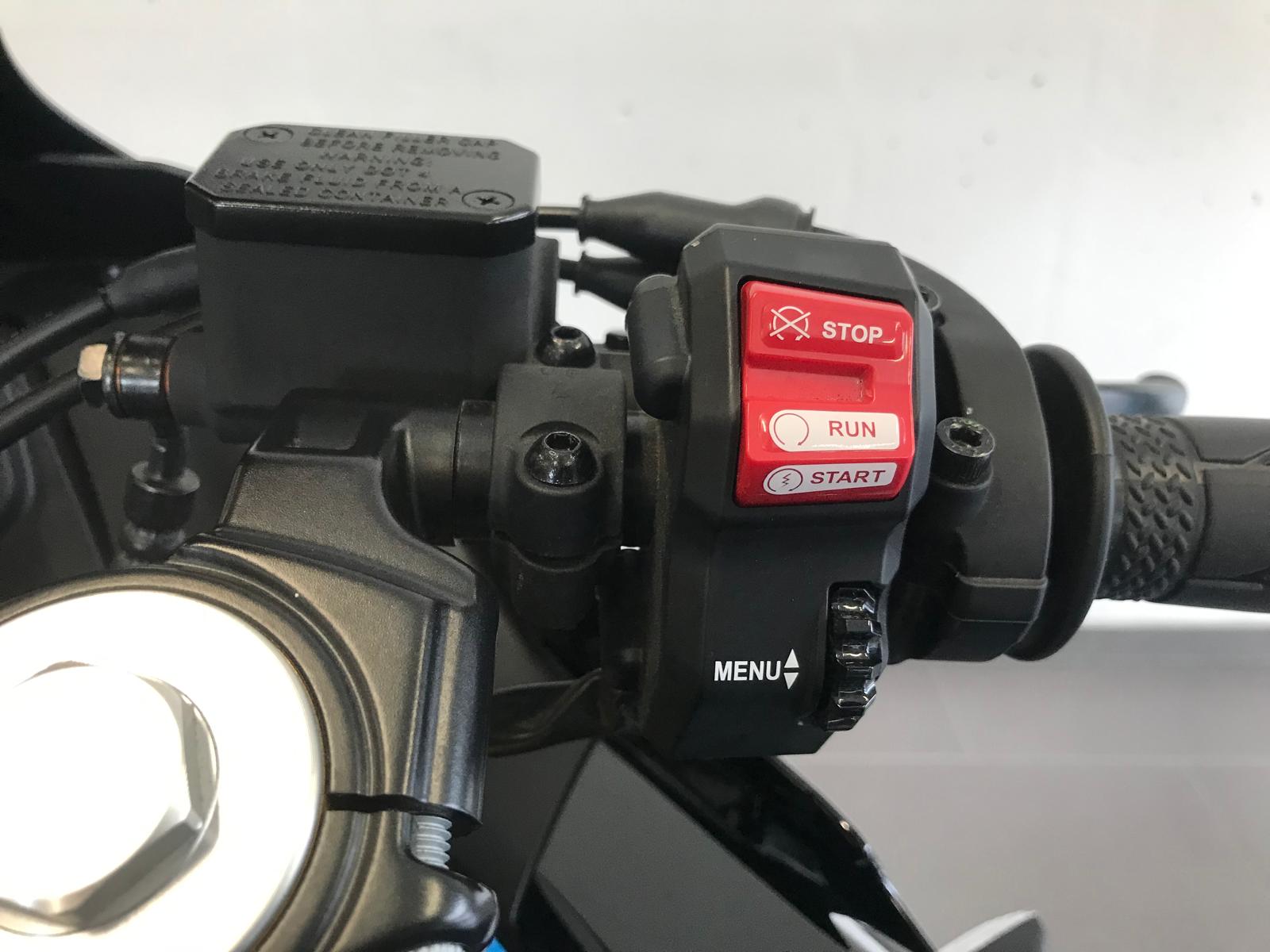 YAMAHA YZF-R 125 ABS-image-13