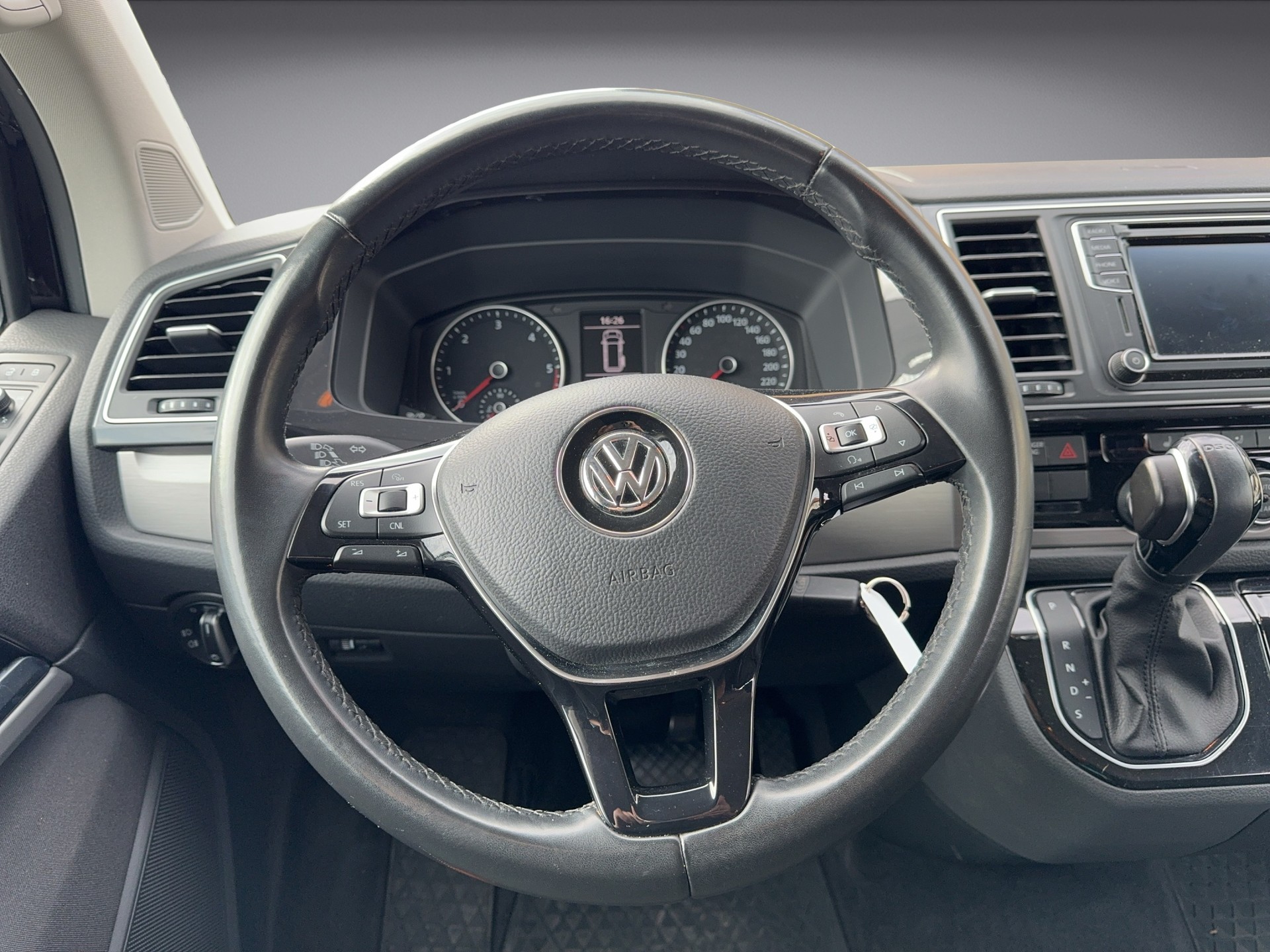 VW T6 Multivan 2.0 TDI 204 Family DSG 4m-image-8