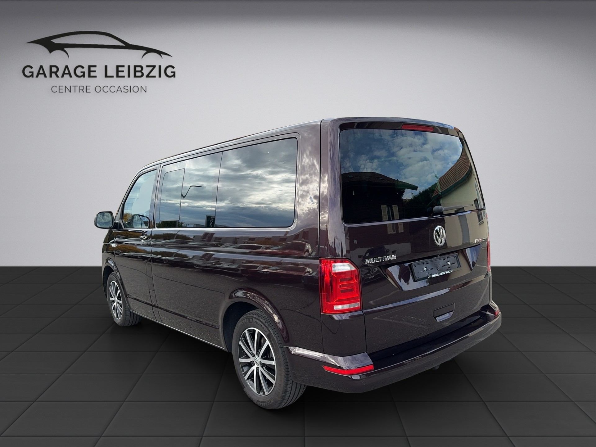 VW T6 Multivan 2.0 TDI 204 Family DSG 4m-image-2
