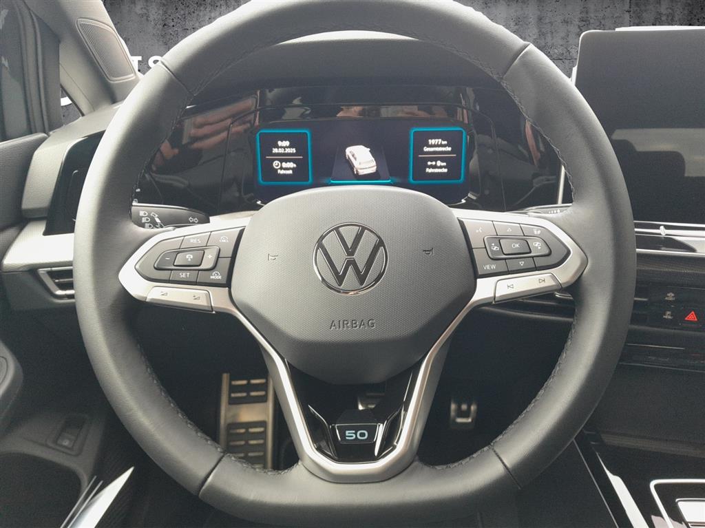 VW Golf 1.5 TSI PHEV Edition 50-image-9