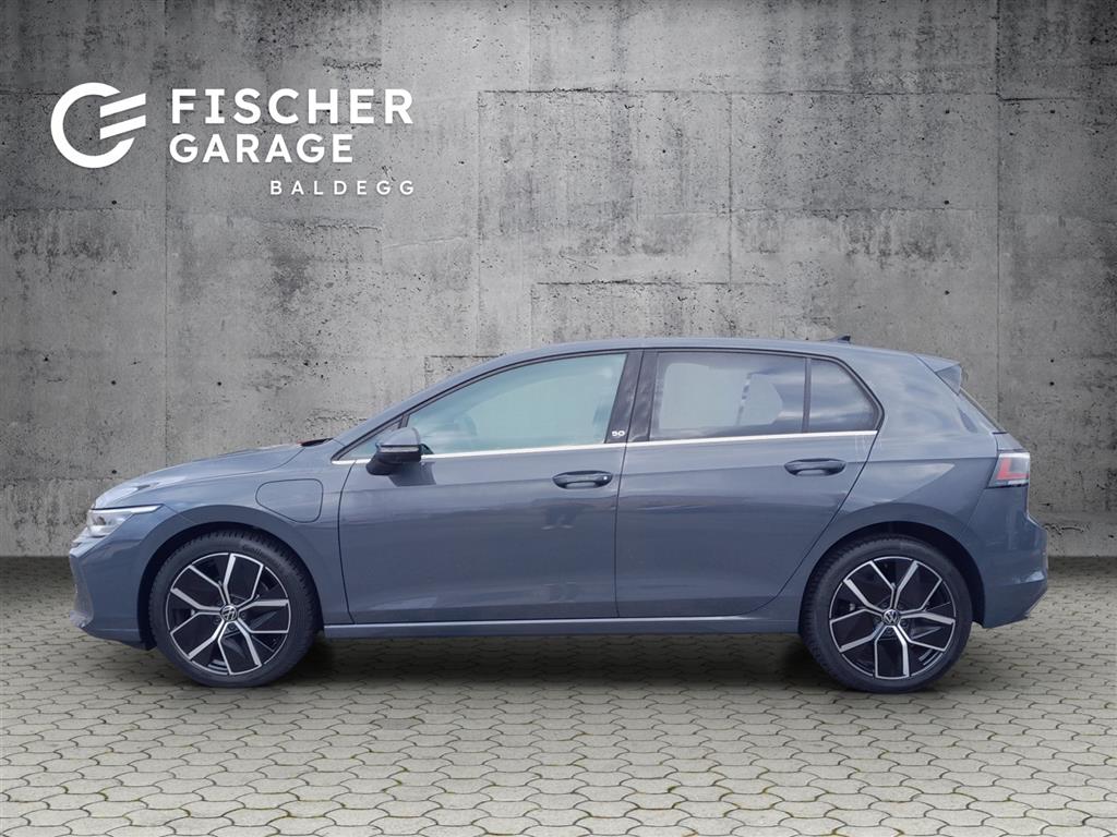 VW Golf 1.5 TSI PHEV Edition 50-image-3