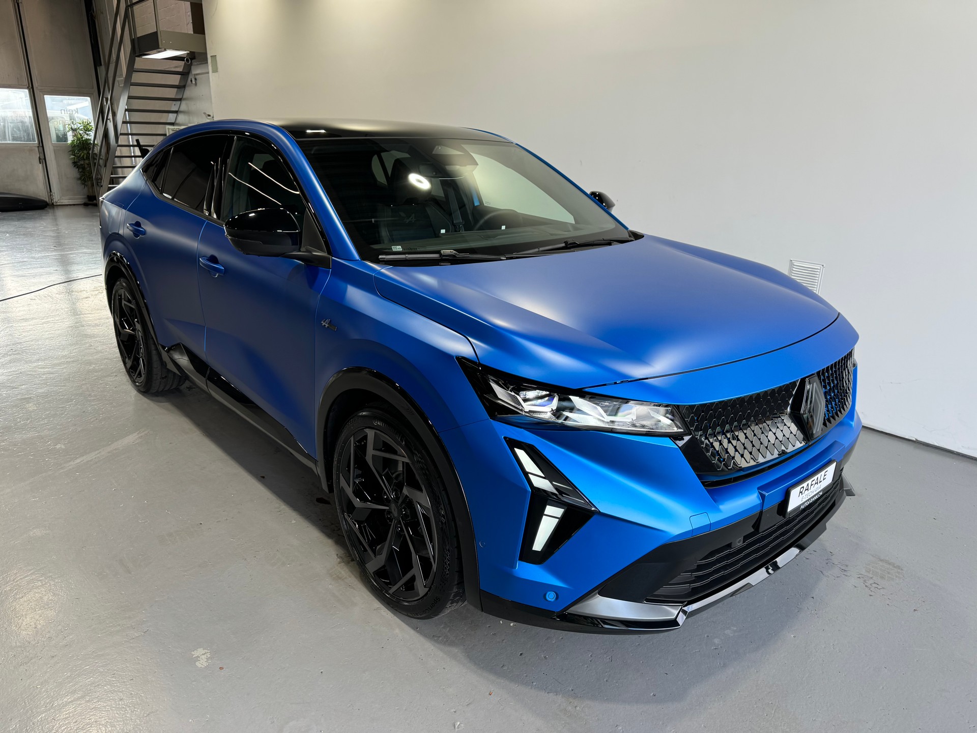 RENAULT RAFALE HYBRID E-TECH Atelier Alpine hyper hybrid E-Tech 4x4 300PS plug-in