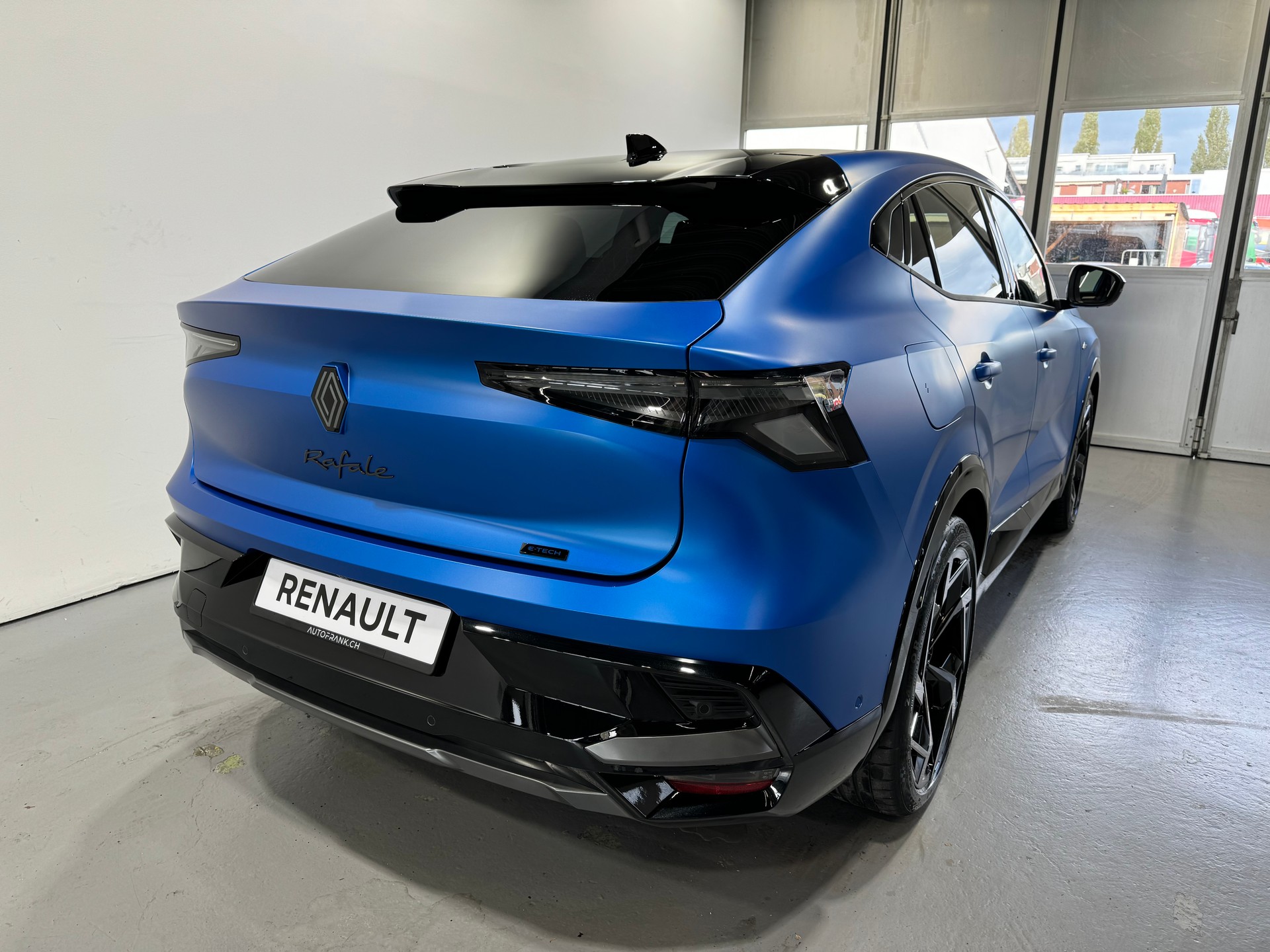 RENAULT RAFALE HYBRID E-TECH Atelier Alpine hyper hybrid E-Tech 4x4 300PS plug-in-image-6
