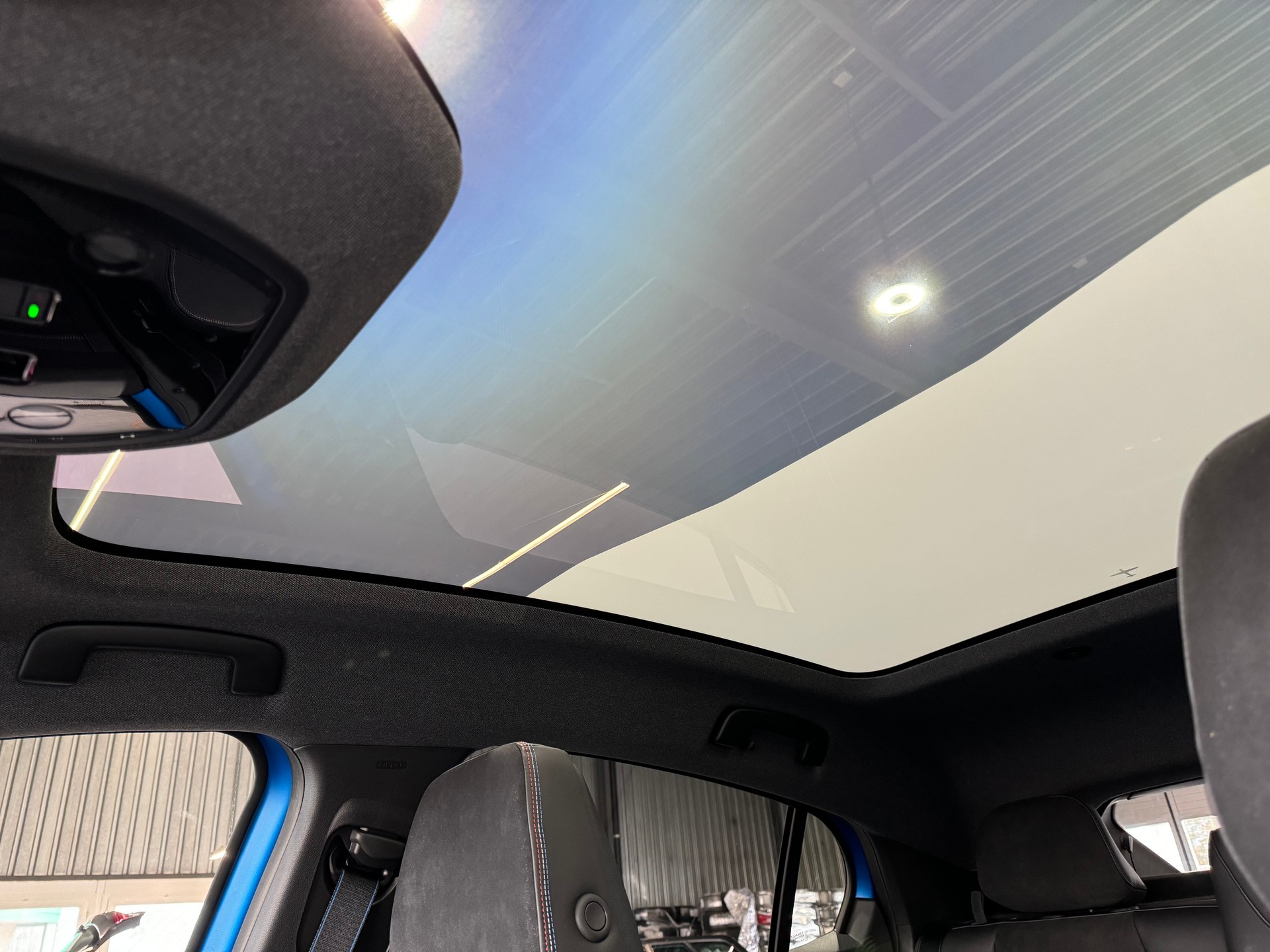 RENAULT RAFALE HYBRID E-TECH Atelier Alpine hyper hybrid E-Tech 4x4 300PS plug-in-image-13