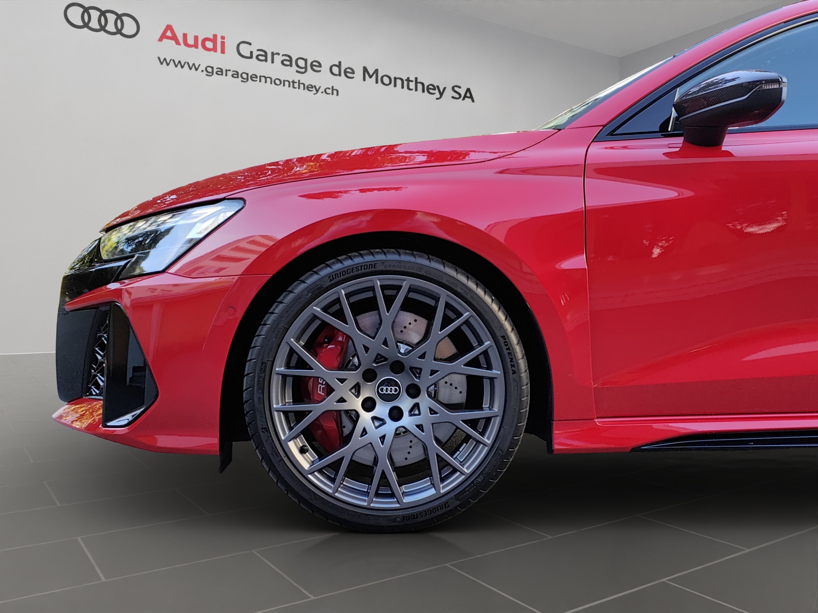 AUDI RS3 Limousine 2.5 TSI quattro S-tronic-image-8
