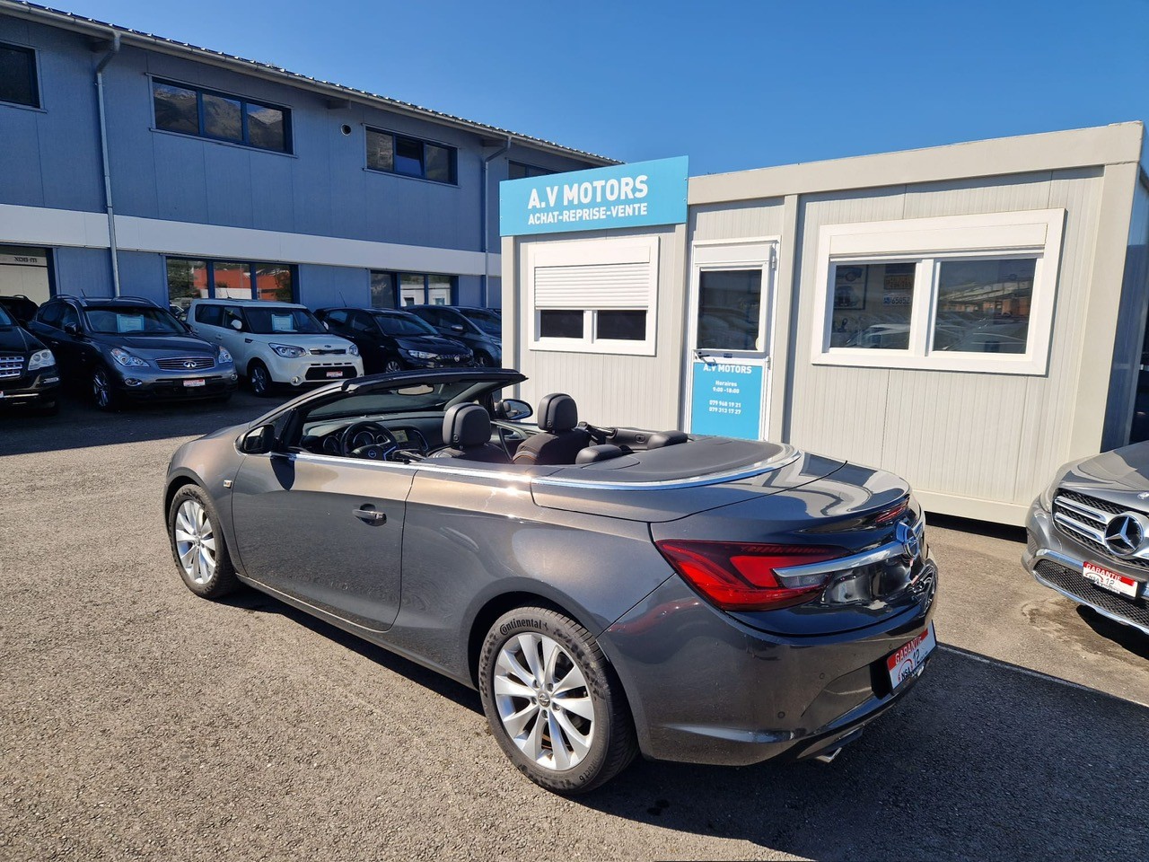 OPEL Cascada 1.4i 16V Turbo-image-14