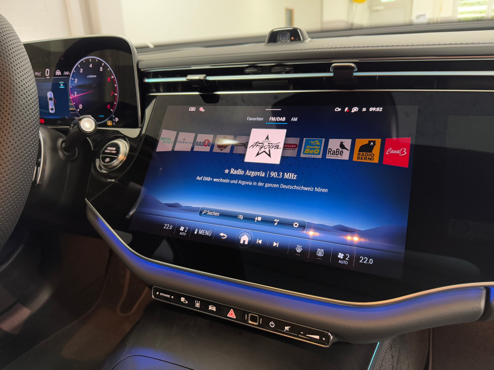 MERCEDES-BENZ E 450 4MATIC Limousine-image-12