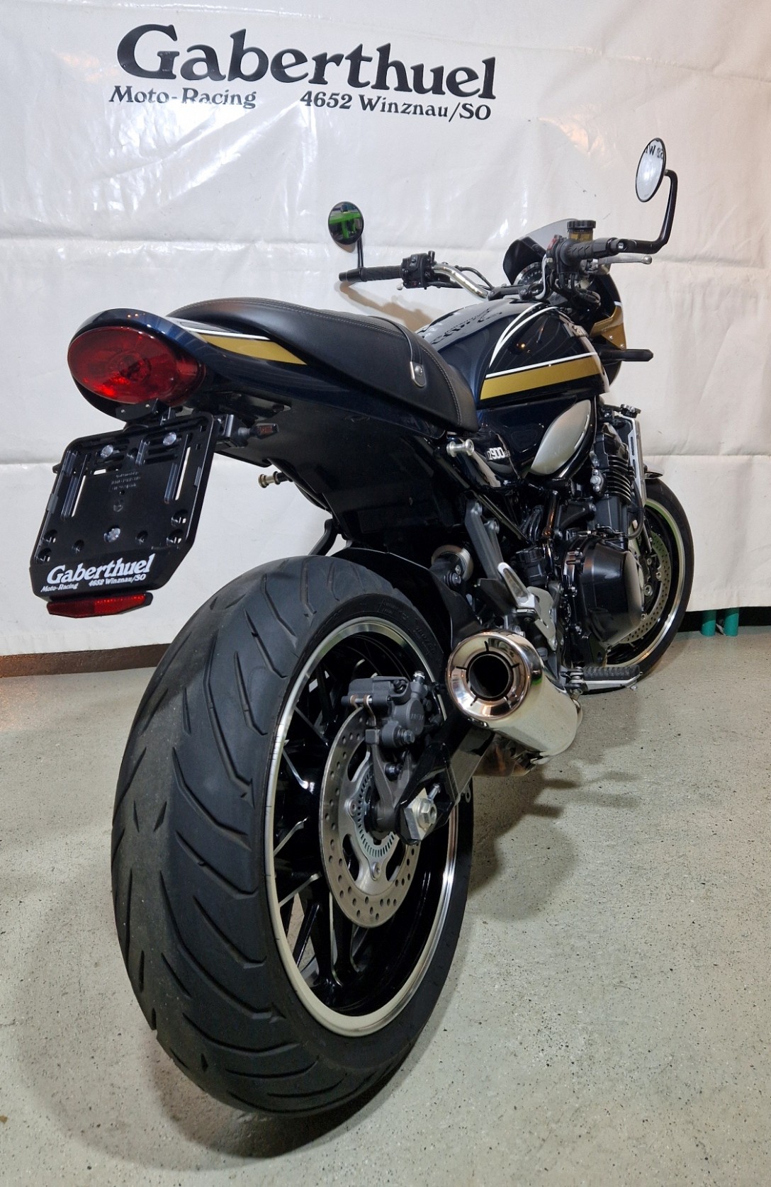 KAWASAKI Z 900 RS-image-10