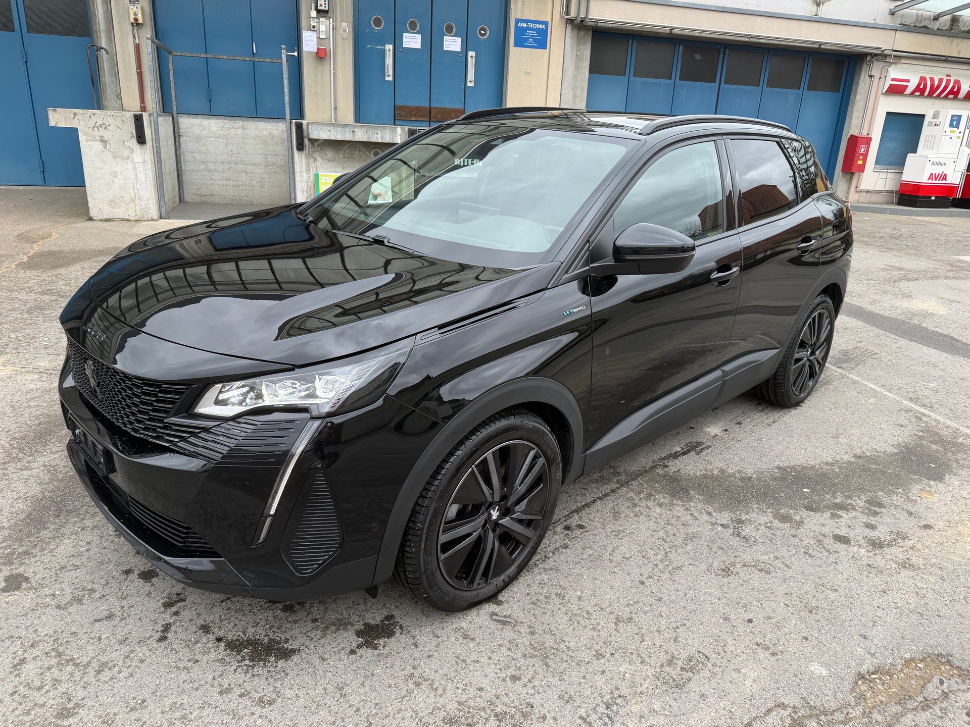 PEUGEOT 3008 225e Hybrid2 GT EAT8-image-1