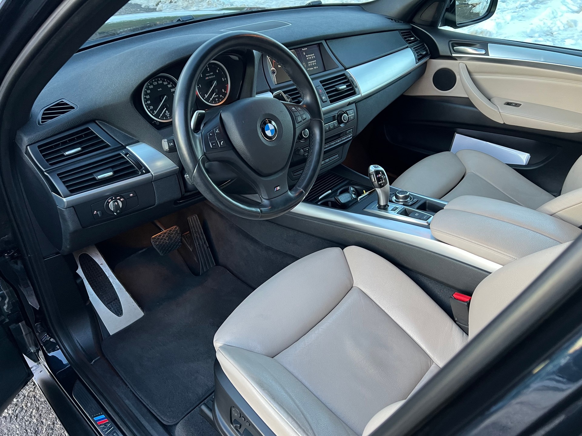 BMW X5 xDrive M50d Steptronic-image-8