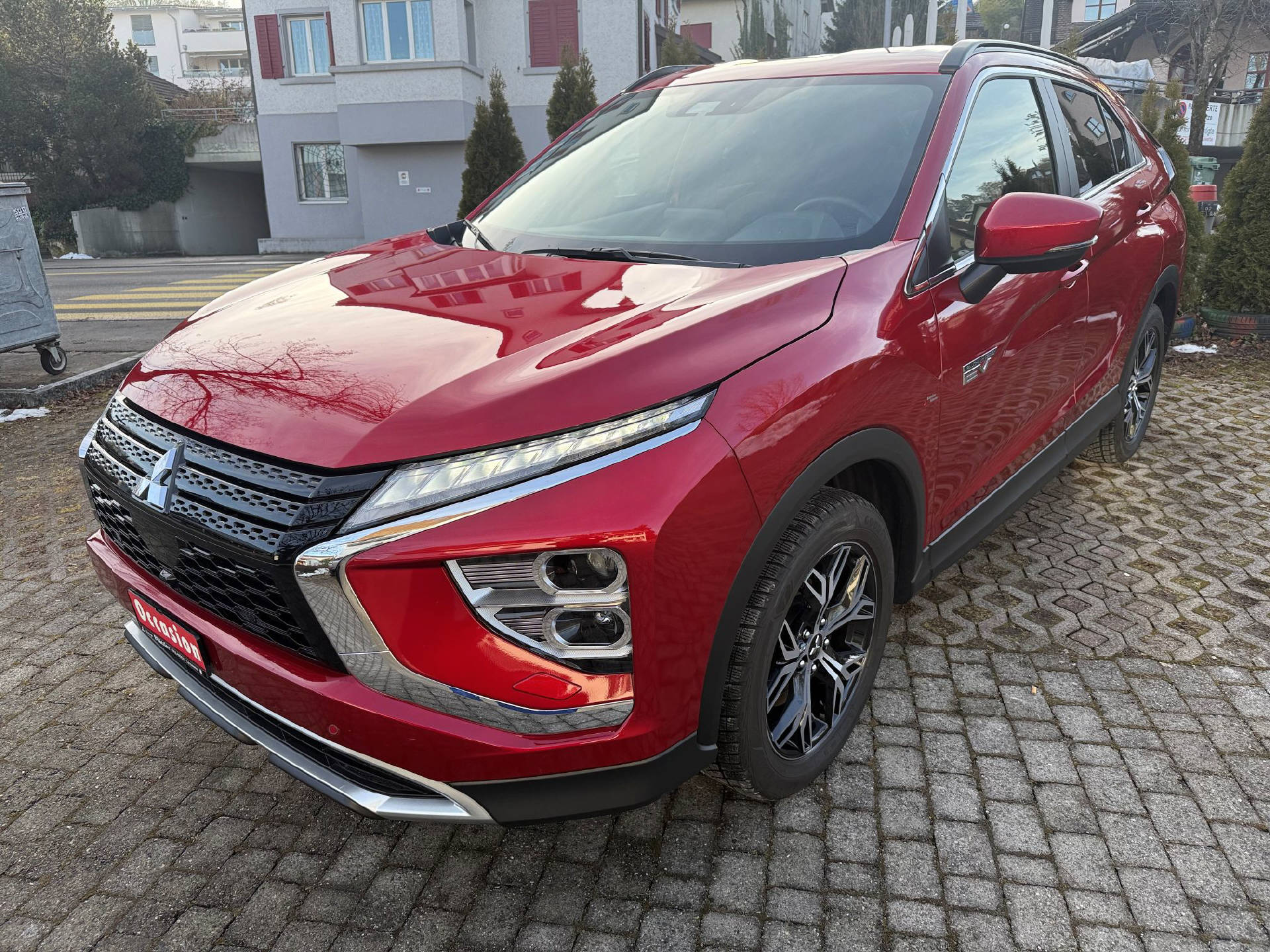 MITSUBISHI Eclipse Cross 2.4 PHEV Invite 4x4-showroom-element-1