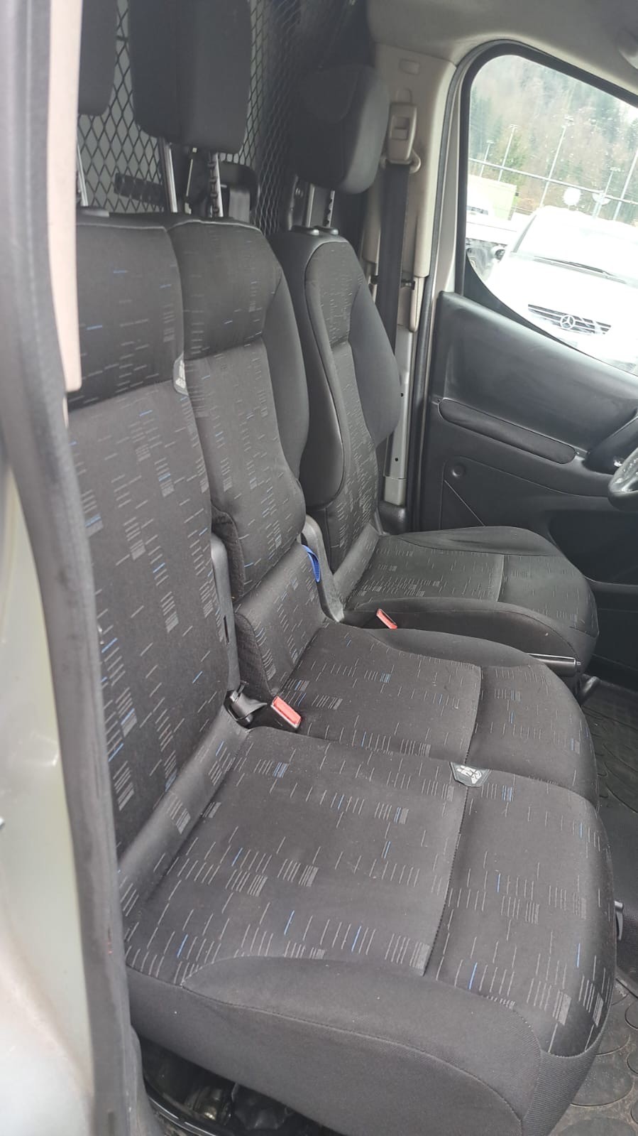 CITROEN Berlingo 1.6 HDi 600 Komfort (Confort)-image-6