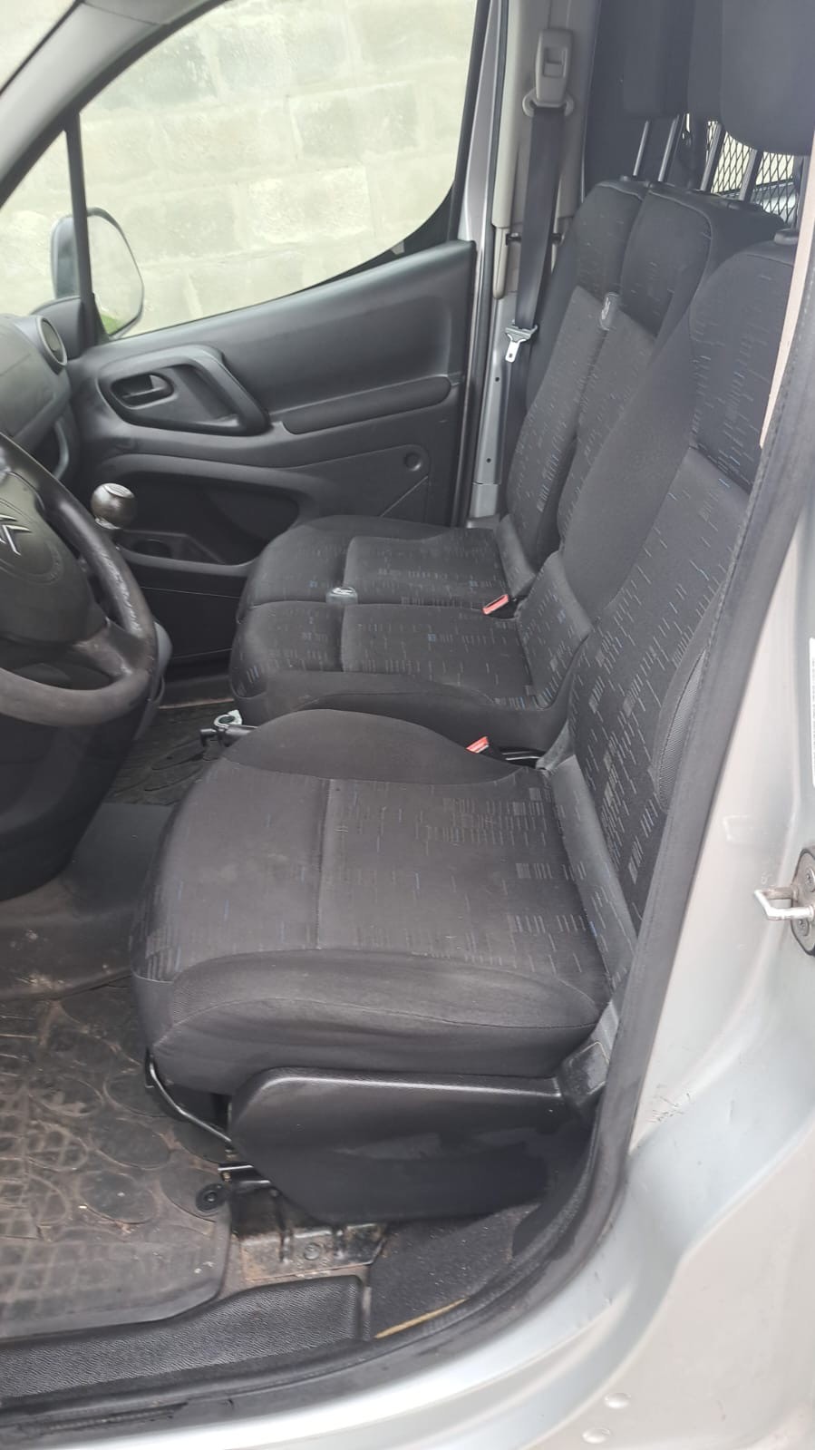 CITROEN Berlingo 1.6 HDi 600 Komfort (Confort)-image-5