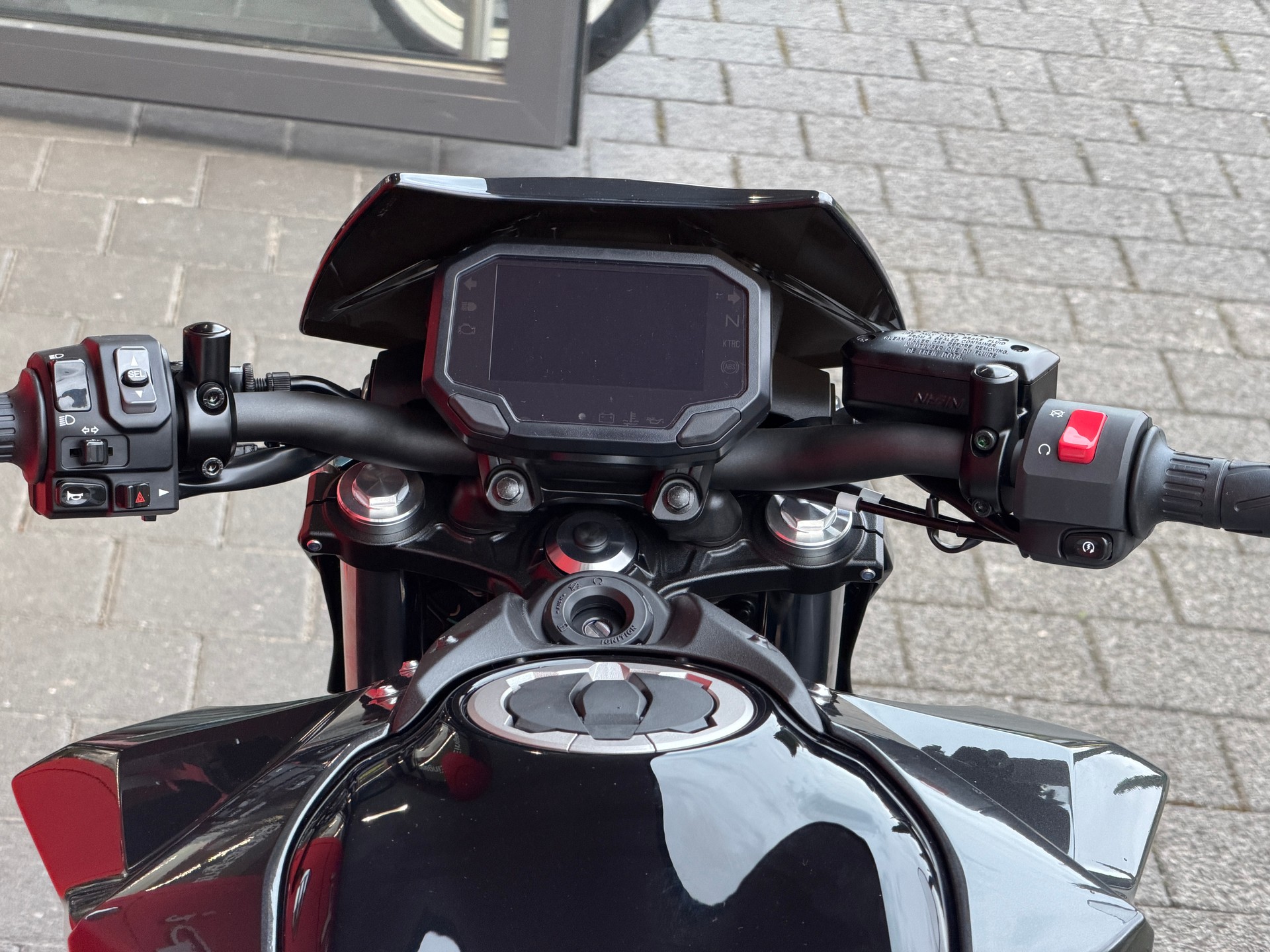 KAWASAKI Z 650 S 40th Edition (35kW)-image-10
