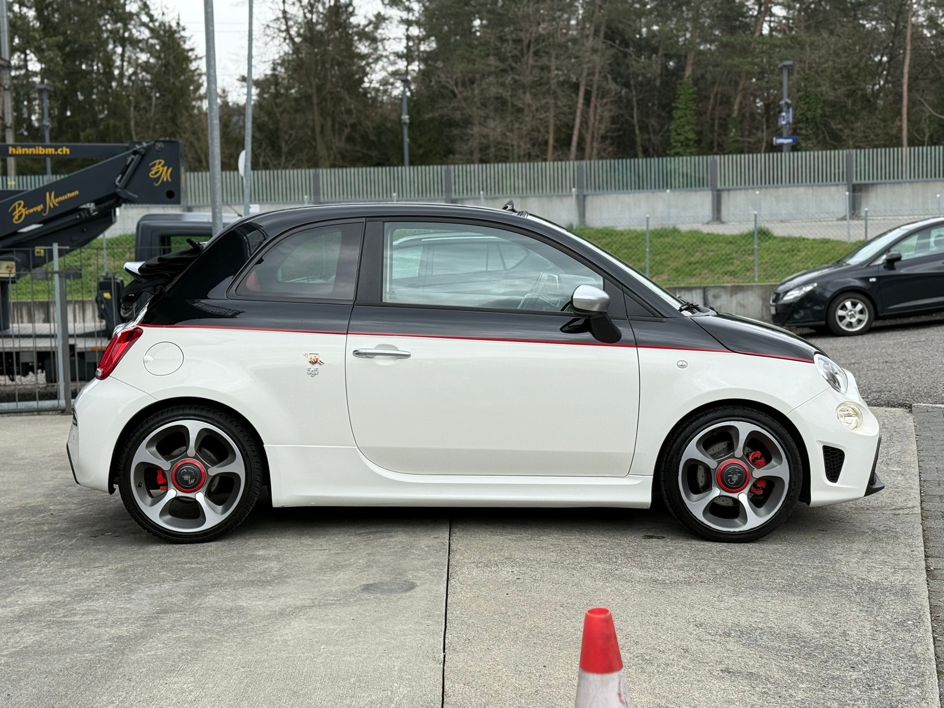 FIAT 595C 1.4 16V Turbo Abarth Turismo-showroom-element-3