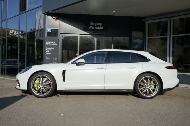 PORSCHE Panamera 4 E-Hybrid Sport Turismo-showroom-element-1