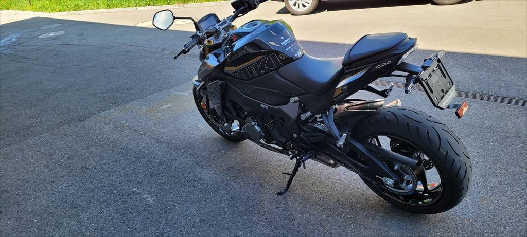 SUZUKI GSX-S1000-image-2