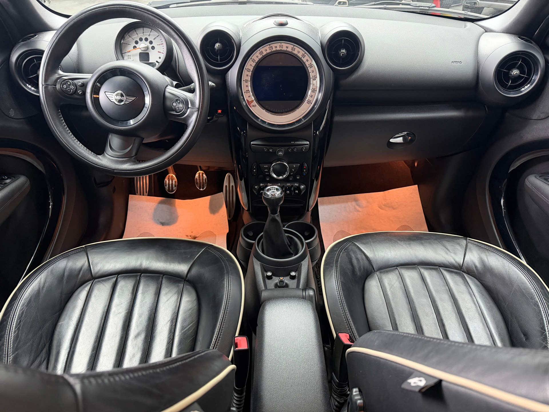 MINI Countryman Cooper S ALL4-image-5