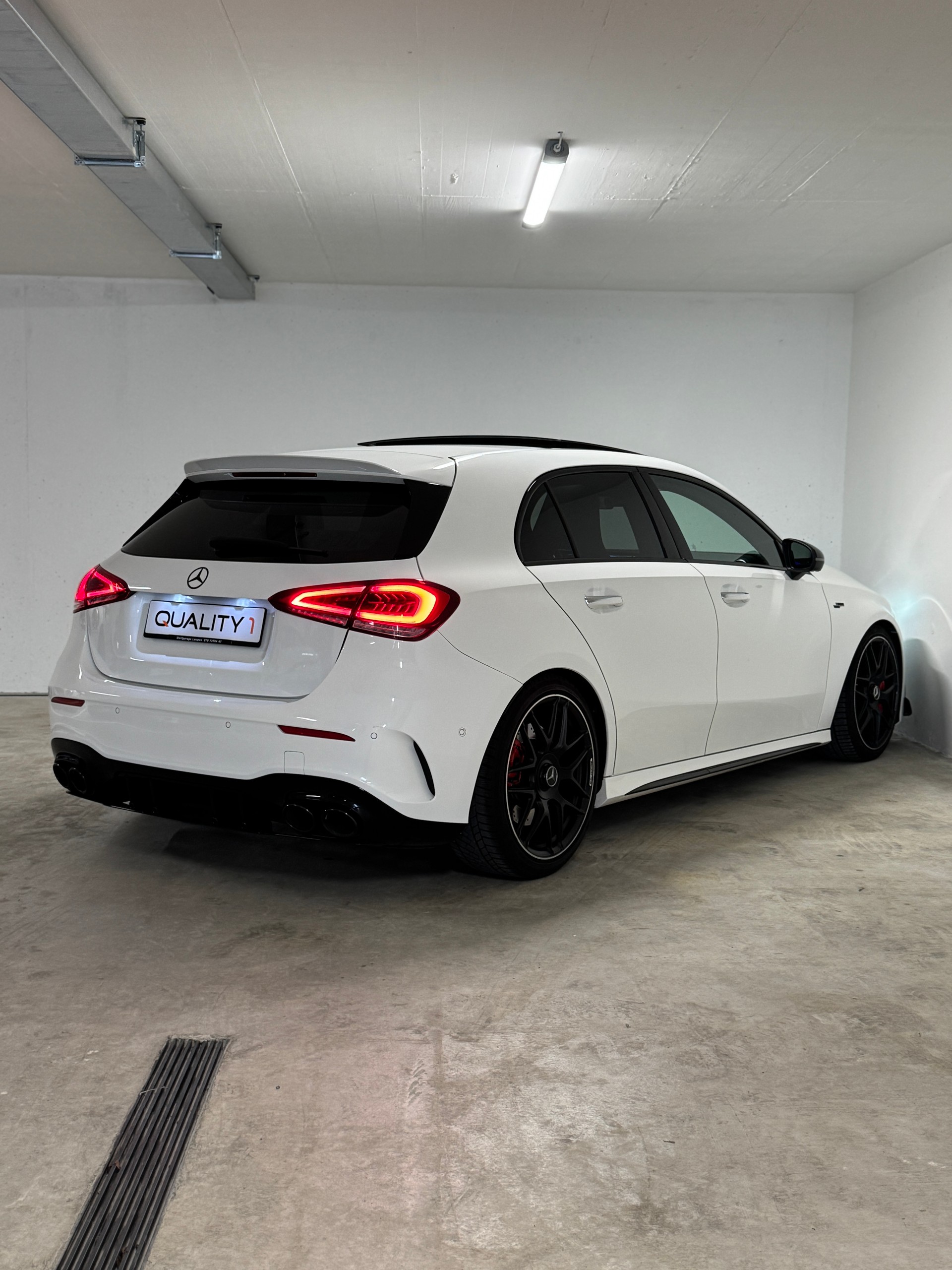 MERCEDES-BENZ A 45 S AMG 4Matic+ Speedshift *CH*-image-3