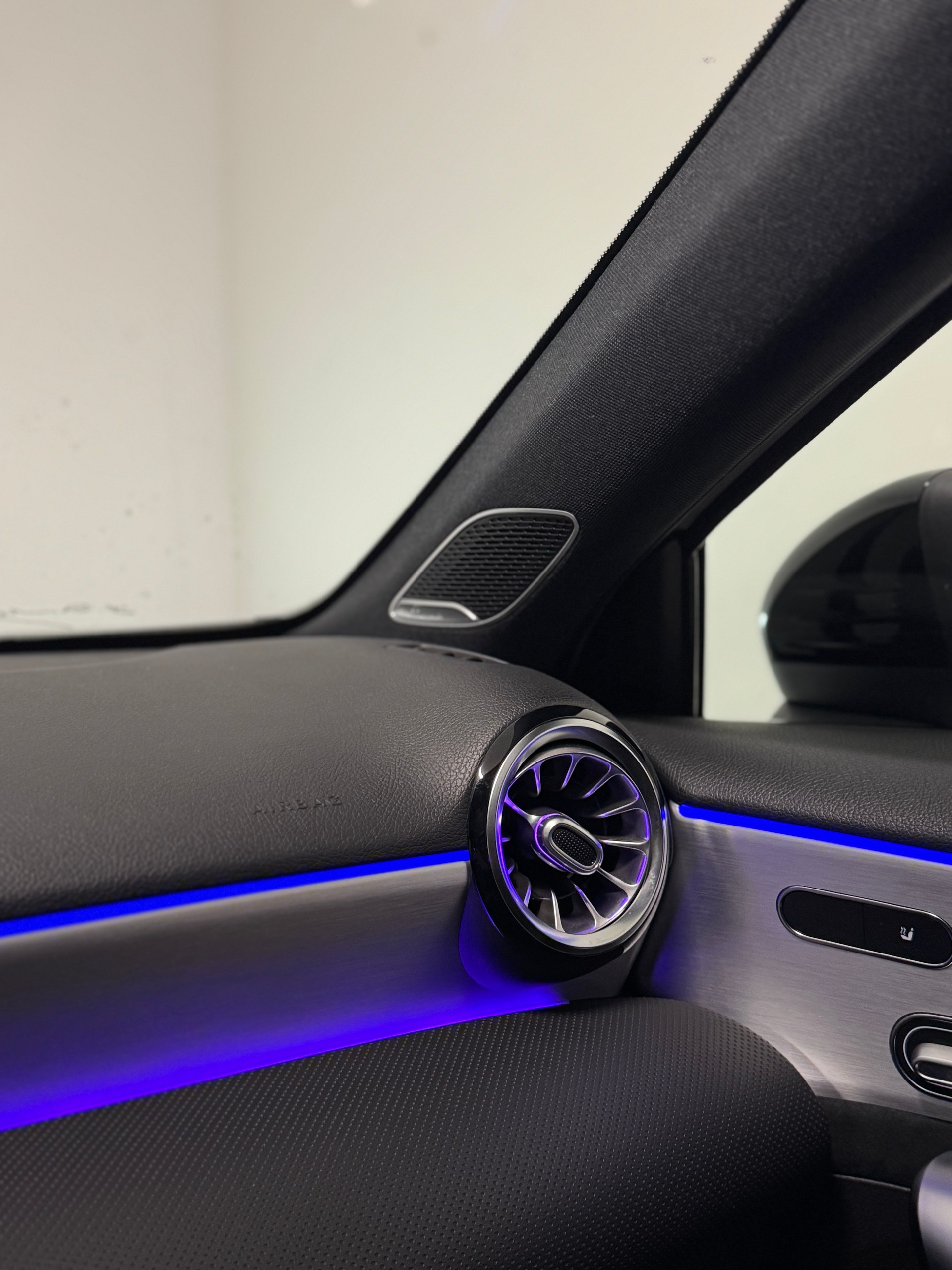 MERCEDES-BENZ A 45 S AMG 4Matic+ Speedshift *CH*-image-14