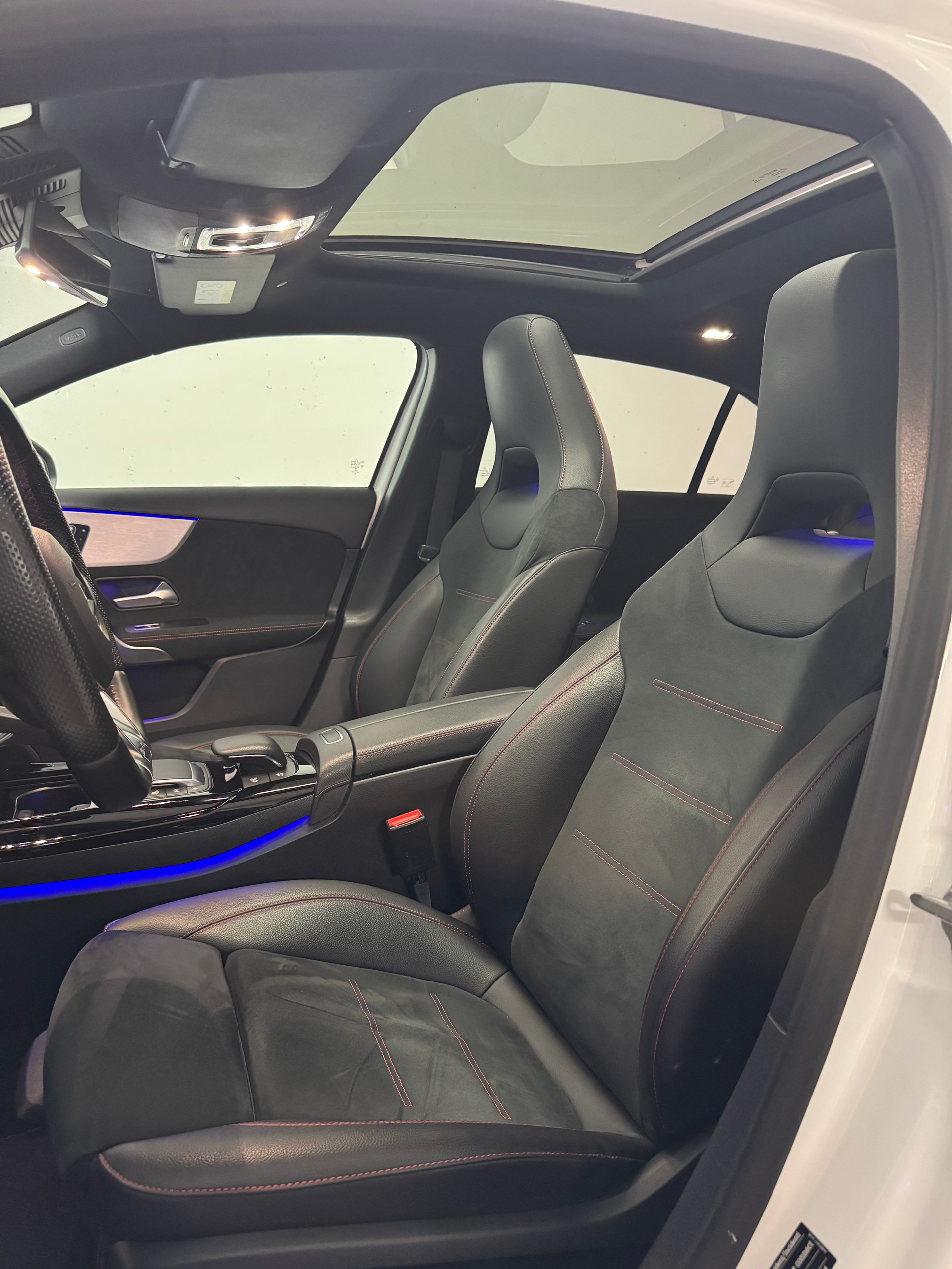 MERCEDES-BENZ A 45 S AMG 4Matic+ Speedshift *CH*-image-8