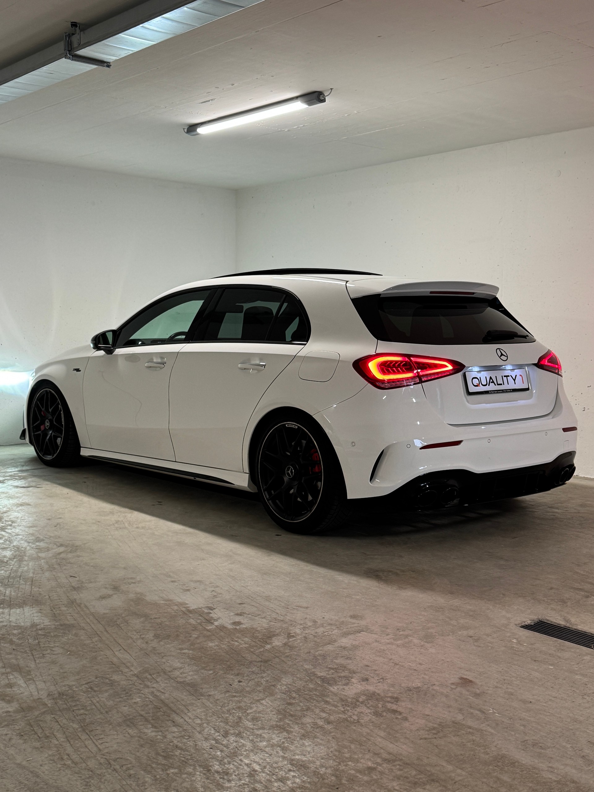 MERCEDES-BENZ A 45 S AMG 4Matic+ Speedshift *CH*-image-5