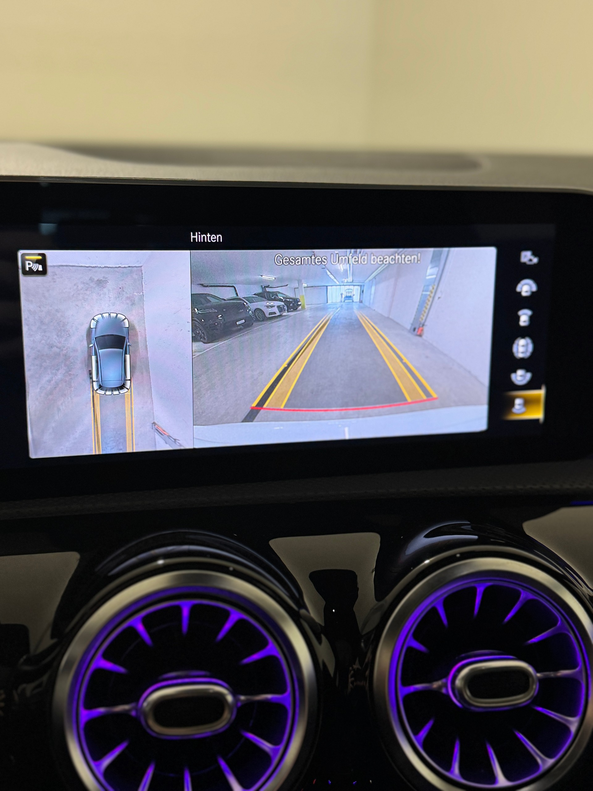 MERCEDES-BENZ A 45 S AMG 4Matic+ Speedshift *CH*-image-15