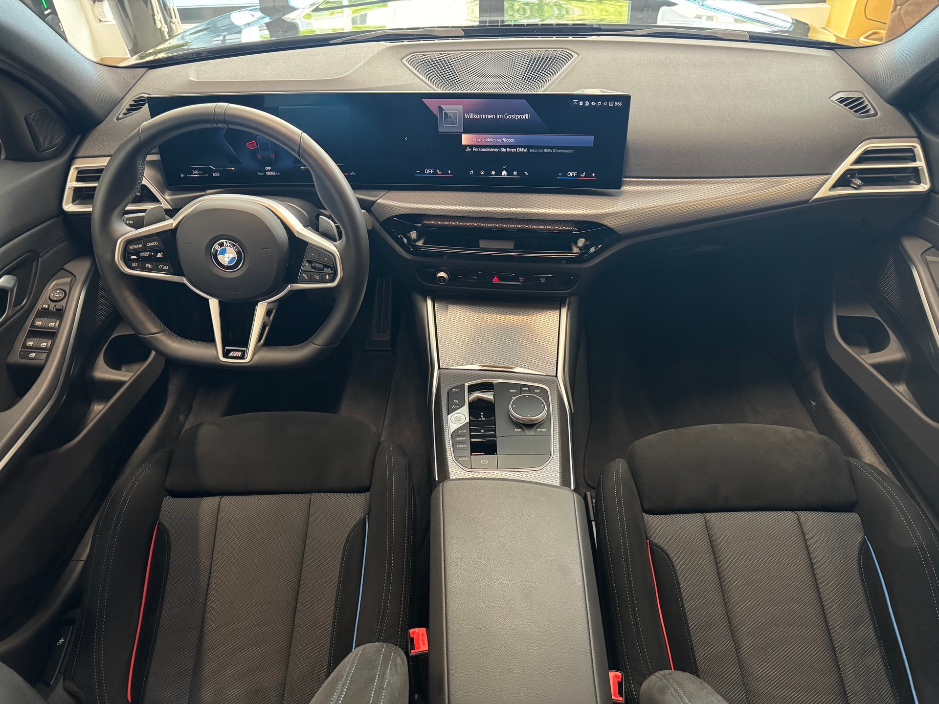 BMW 330i Touring xDrive Steptronic M Sport-image-23