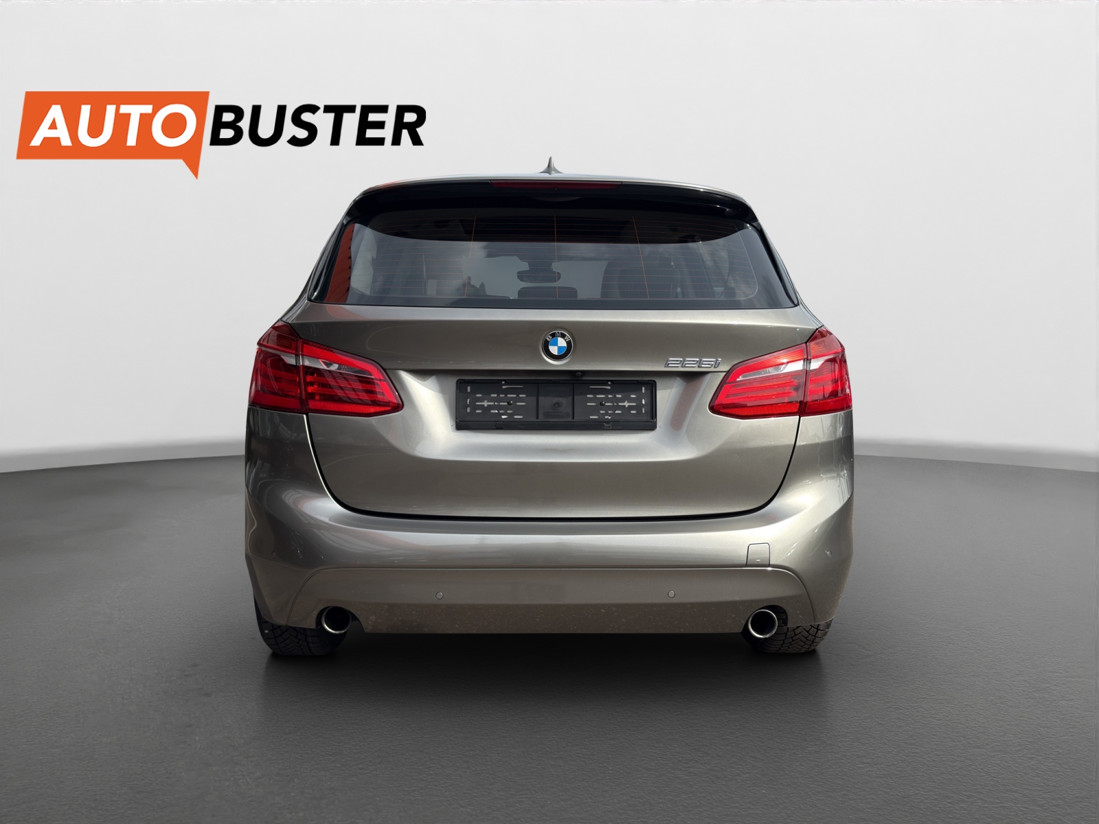 BMW 225i Active Tourer Steptronic-showroom-element-2