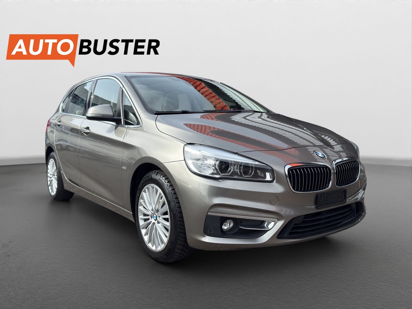 BMW 225i Active Tourer Steptronic-image-6