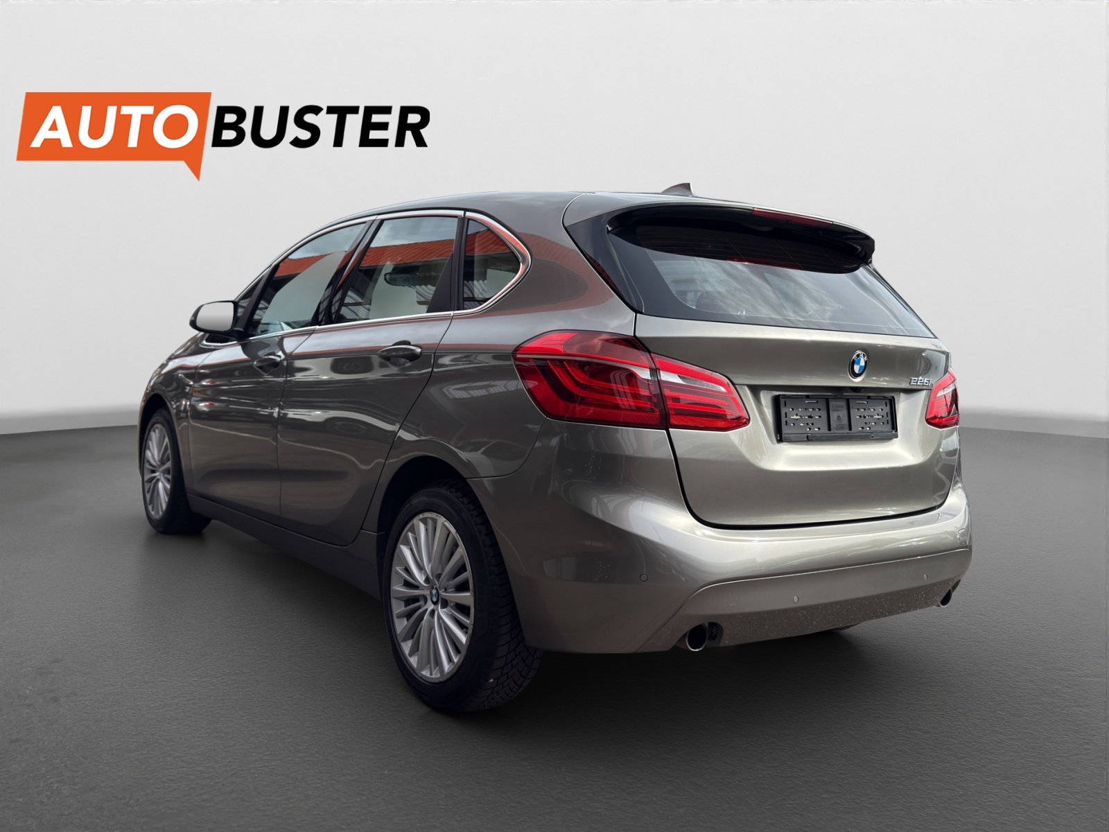 BMW 225i Active Tourer Steptronic-showroom-element-3