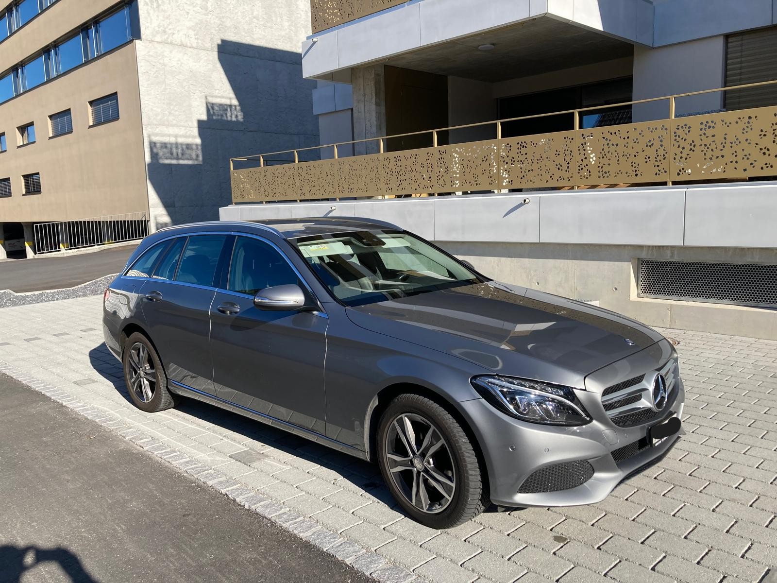 MERCEDES-BENZ C 250 BlueTEC AMG Line 4Matic 7G-Tronic-image-1