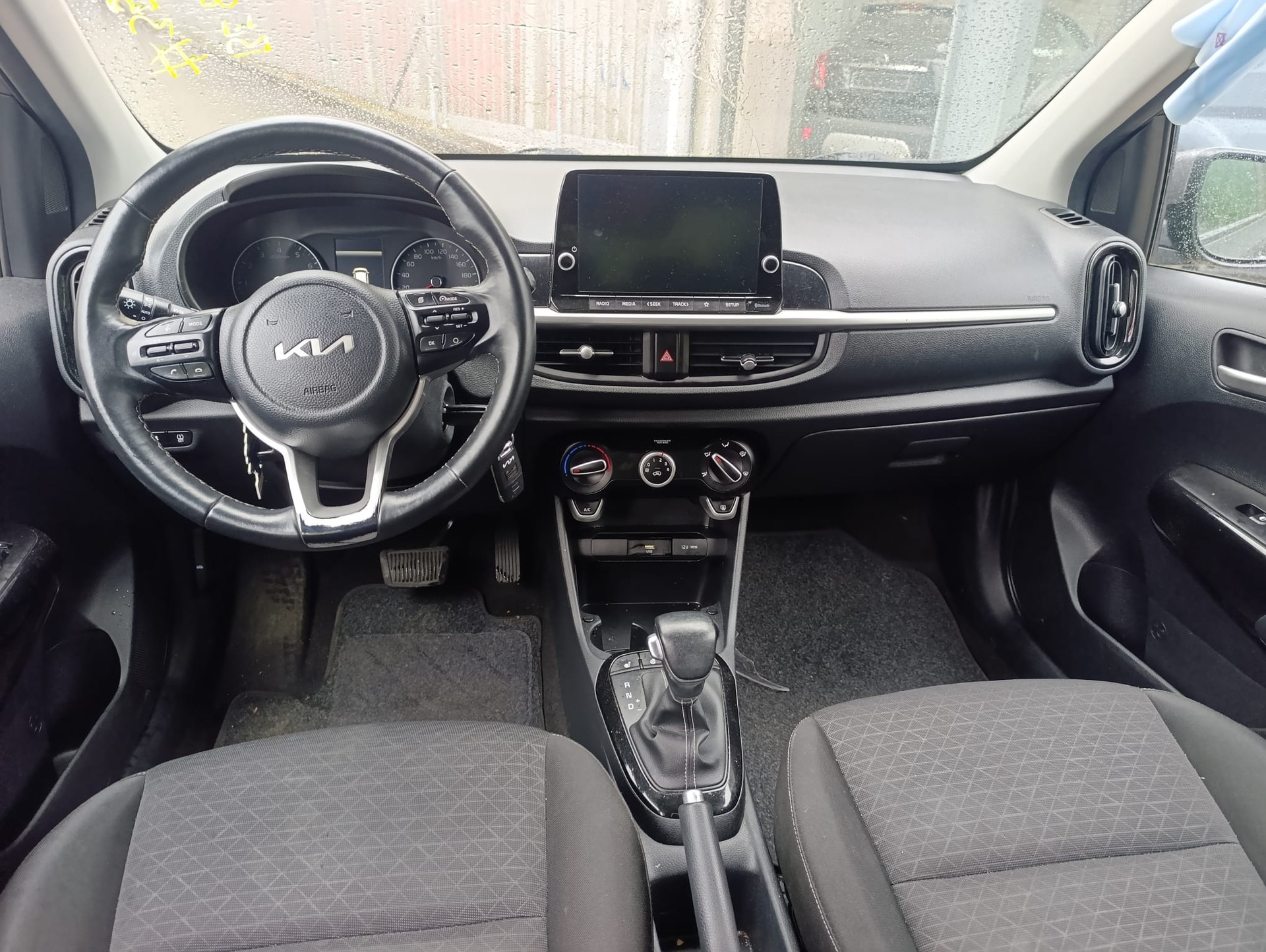 KIA Picanto 1.0 CVVT First Edition AMT-image-8