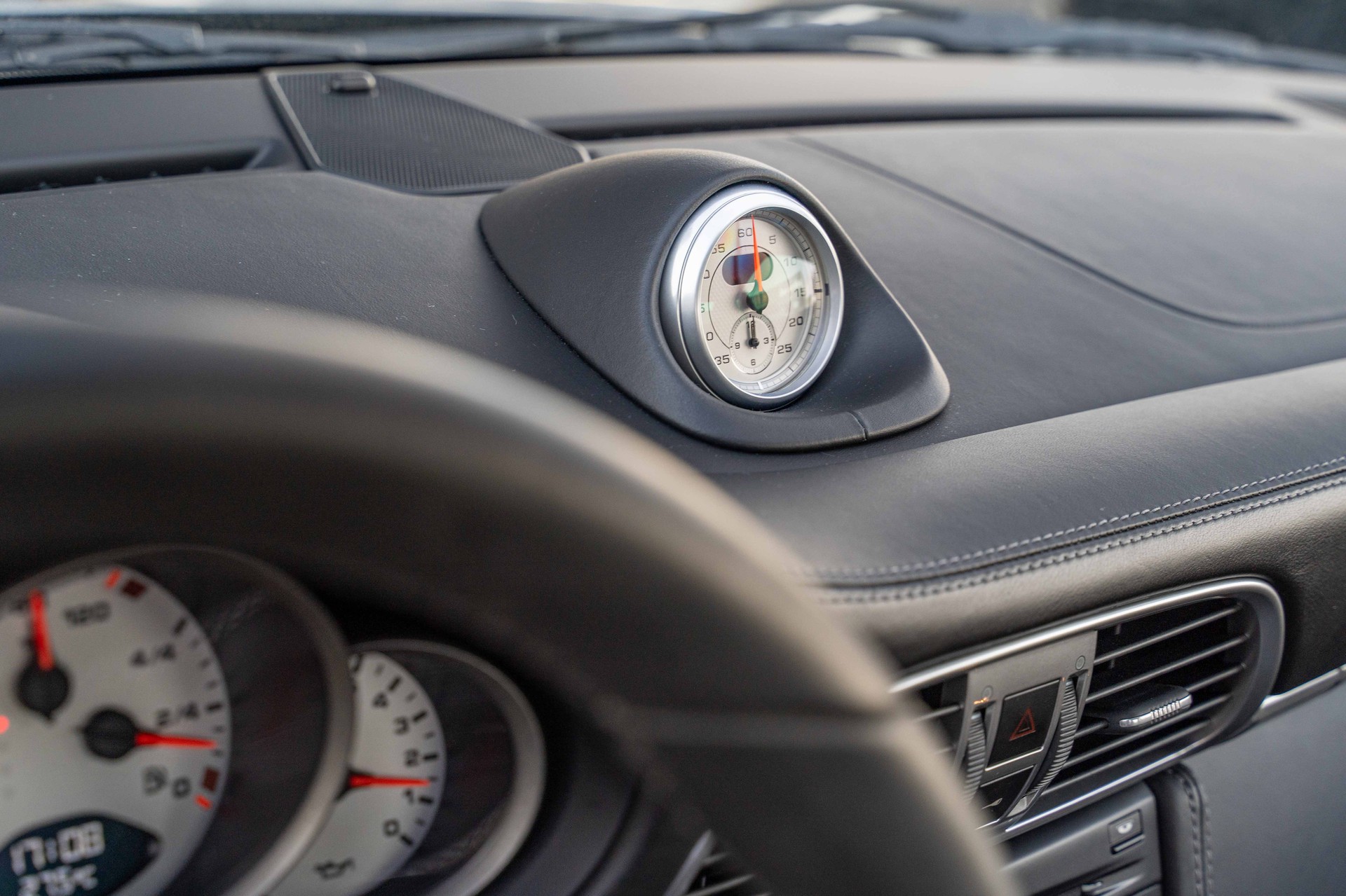 PORSCHE 911 Carrera 4S PDK-image-11