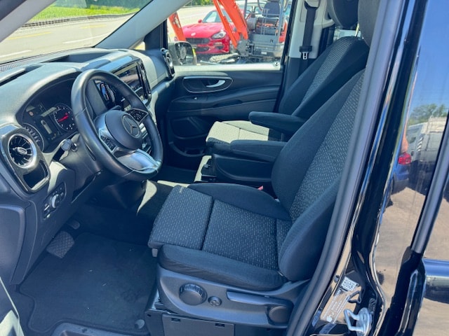 MERCEDES-BENZ Tourer *4x4* Lange Version Select neue Sommer-Bereifung-image-4