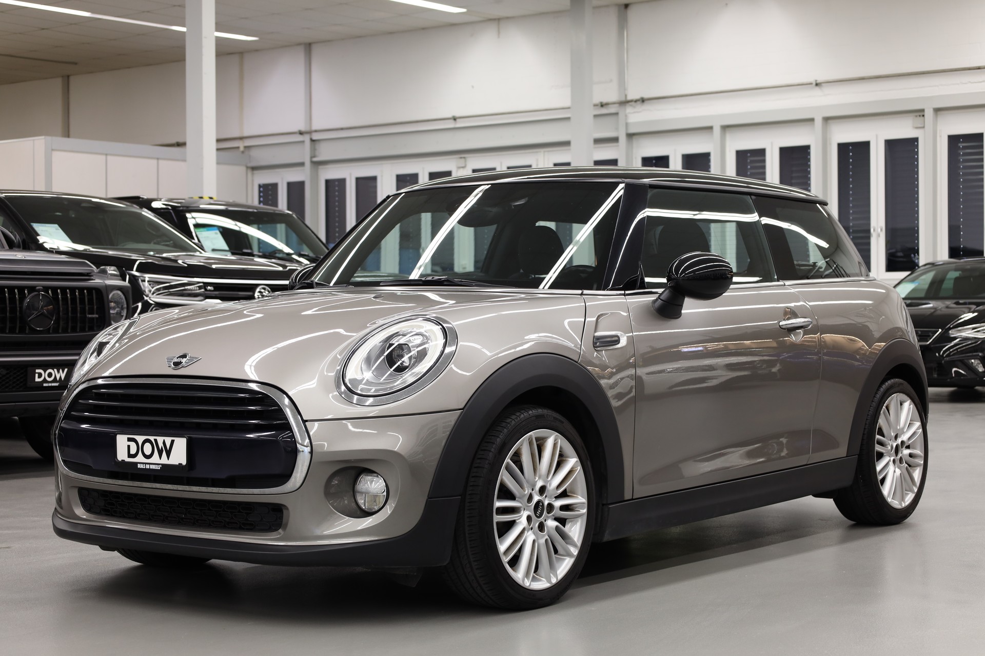 MINI Mini F56 1.5i Cooper-showroom-element-2
