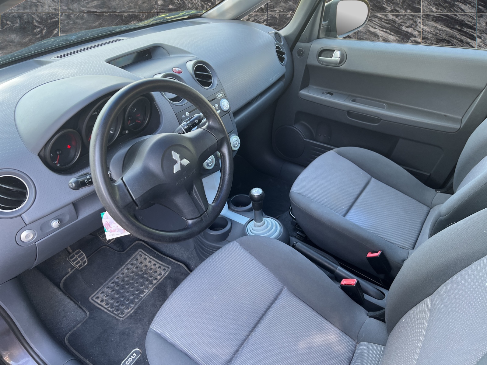 MITSUBISHI Colt 1.3 16V Invite-image-6