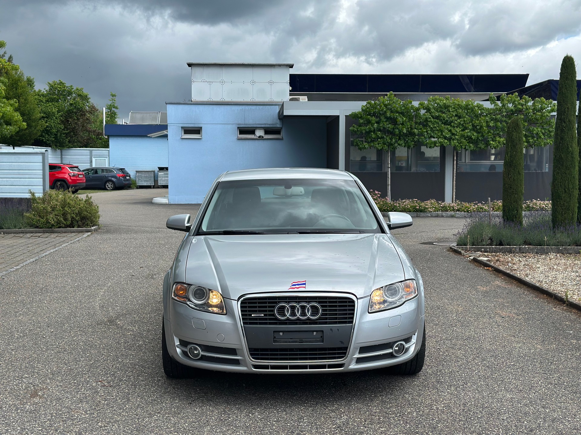 AUDI A4 Limousine 3.2 FSI quattro-image-1