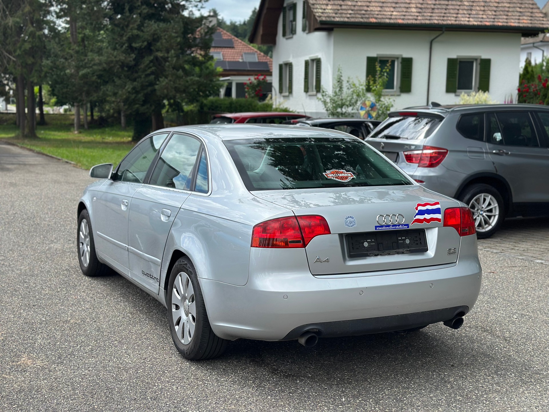 AUDI A4 Limousine 3.2 FSI quattro-image-2