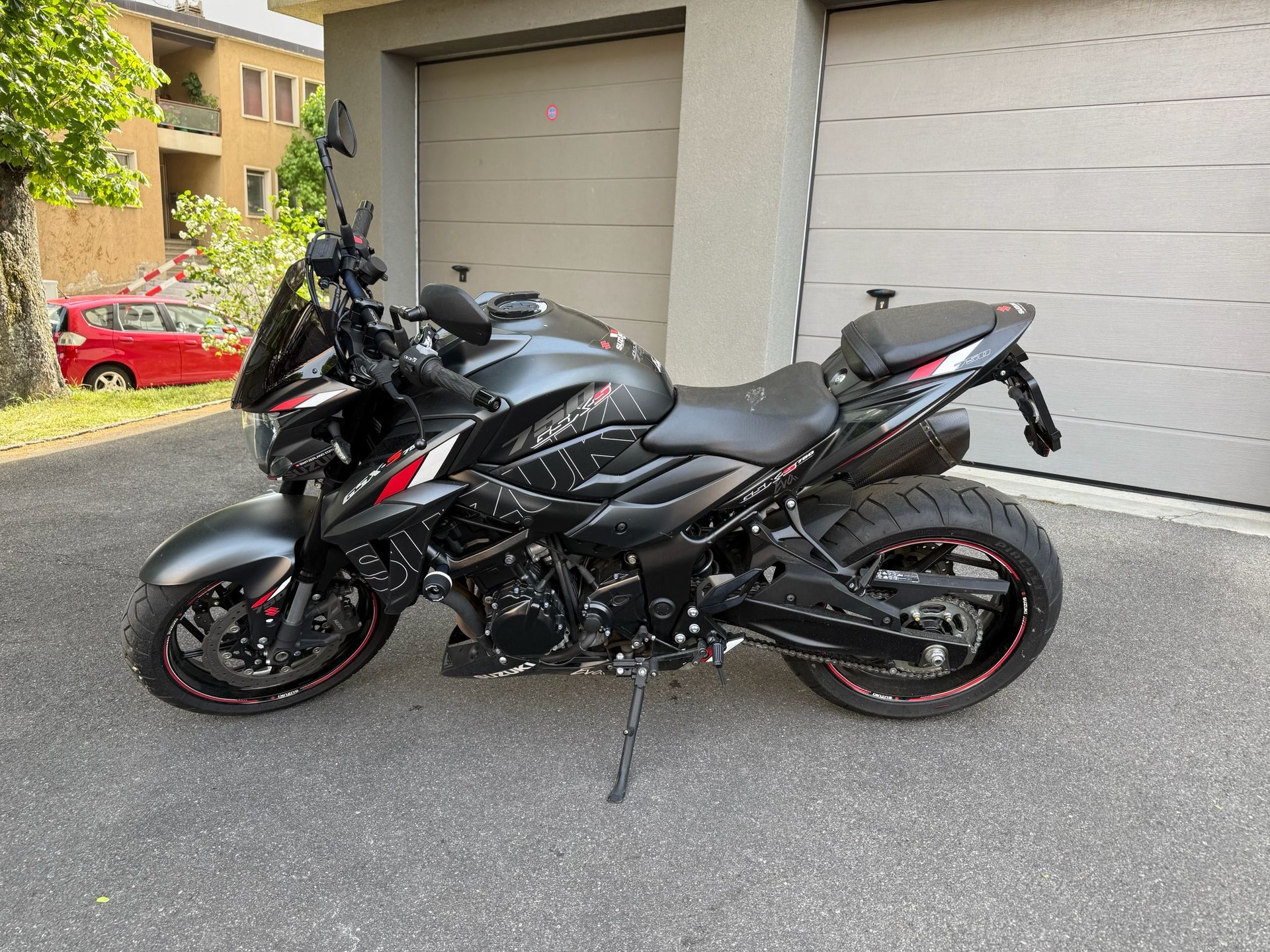SUZUKI GSX-S 750 EVO ABS-image-2