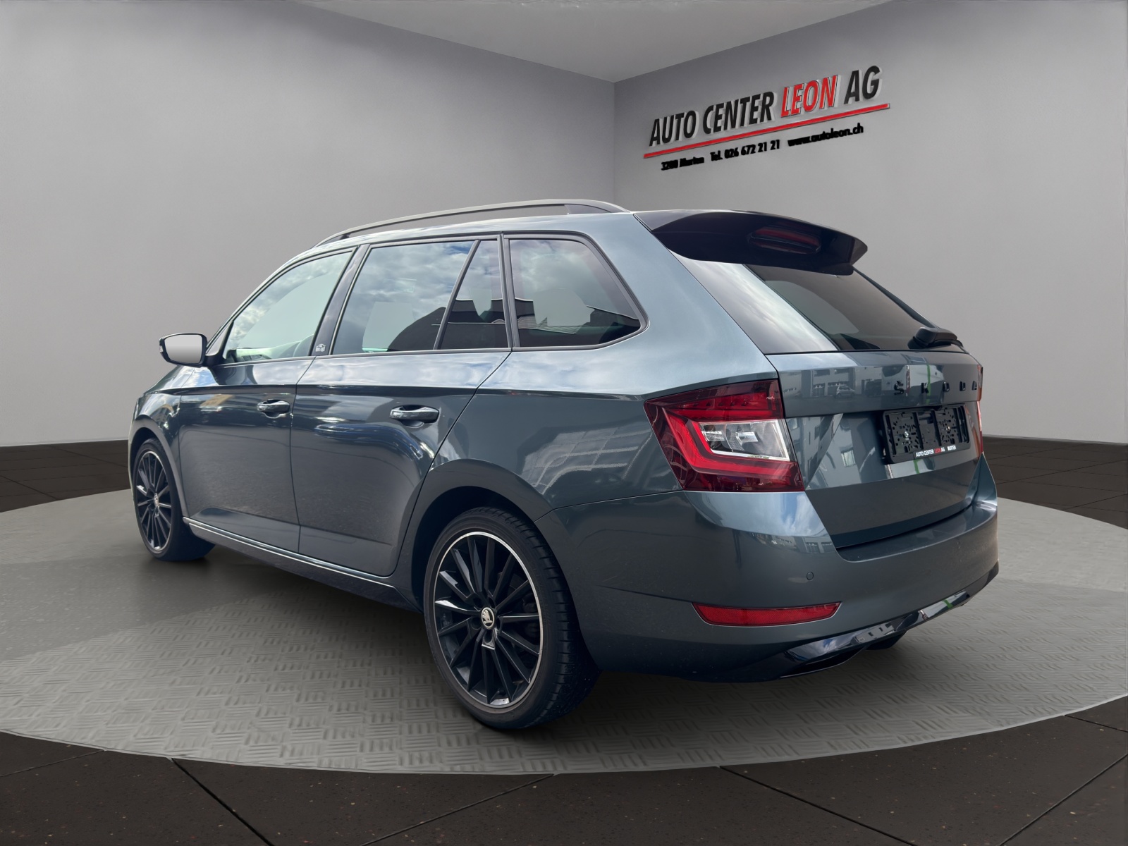 SKODA Fabia Combi 1.0 TSI Monte Carlo-showroom-element-3