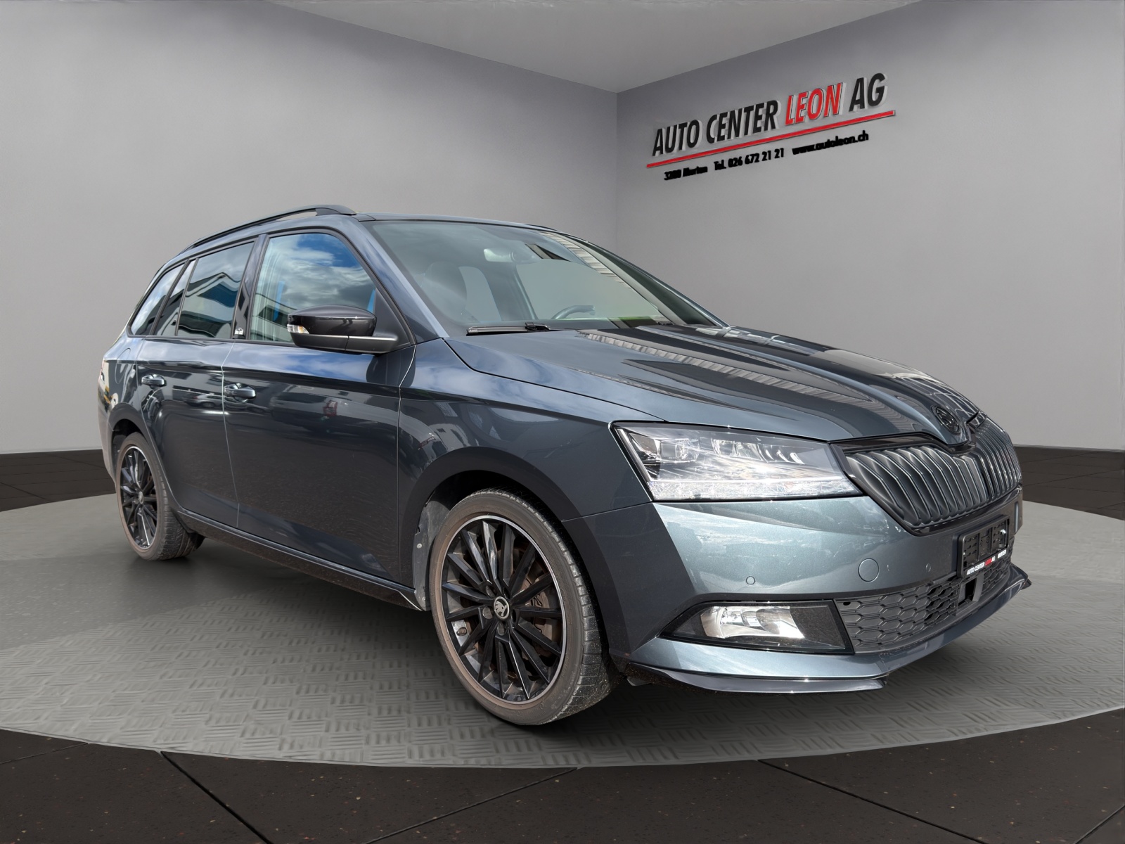 SKODA Fabia Combi 1.0 TSI Monte Carlo-image-7